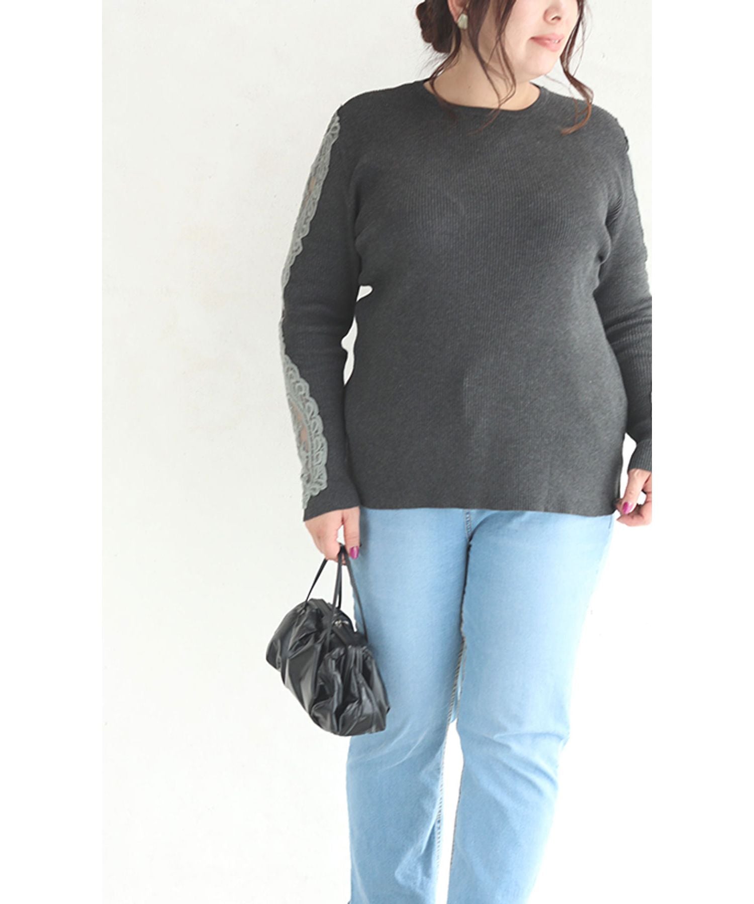 CAWAII CAWAII 胖胖專用。能掩飾肉肉手臂的蕾絲袖針織衫