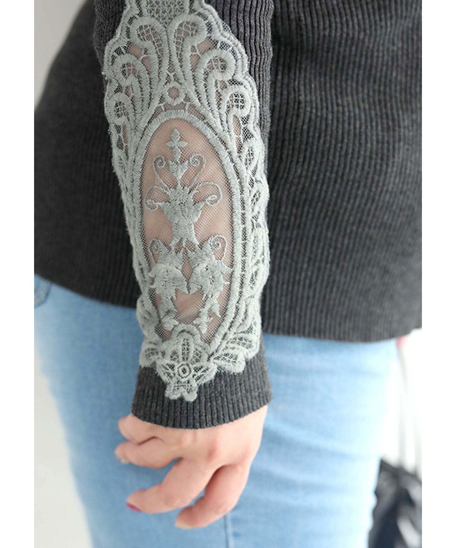 CAWAII CAWAII 胖胖專用。能掩飾肉肉手臂的蕾絲袖針織衫