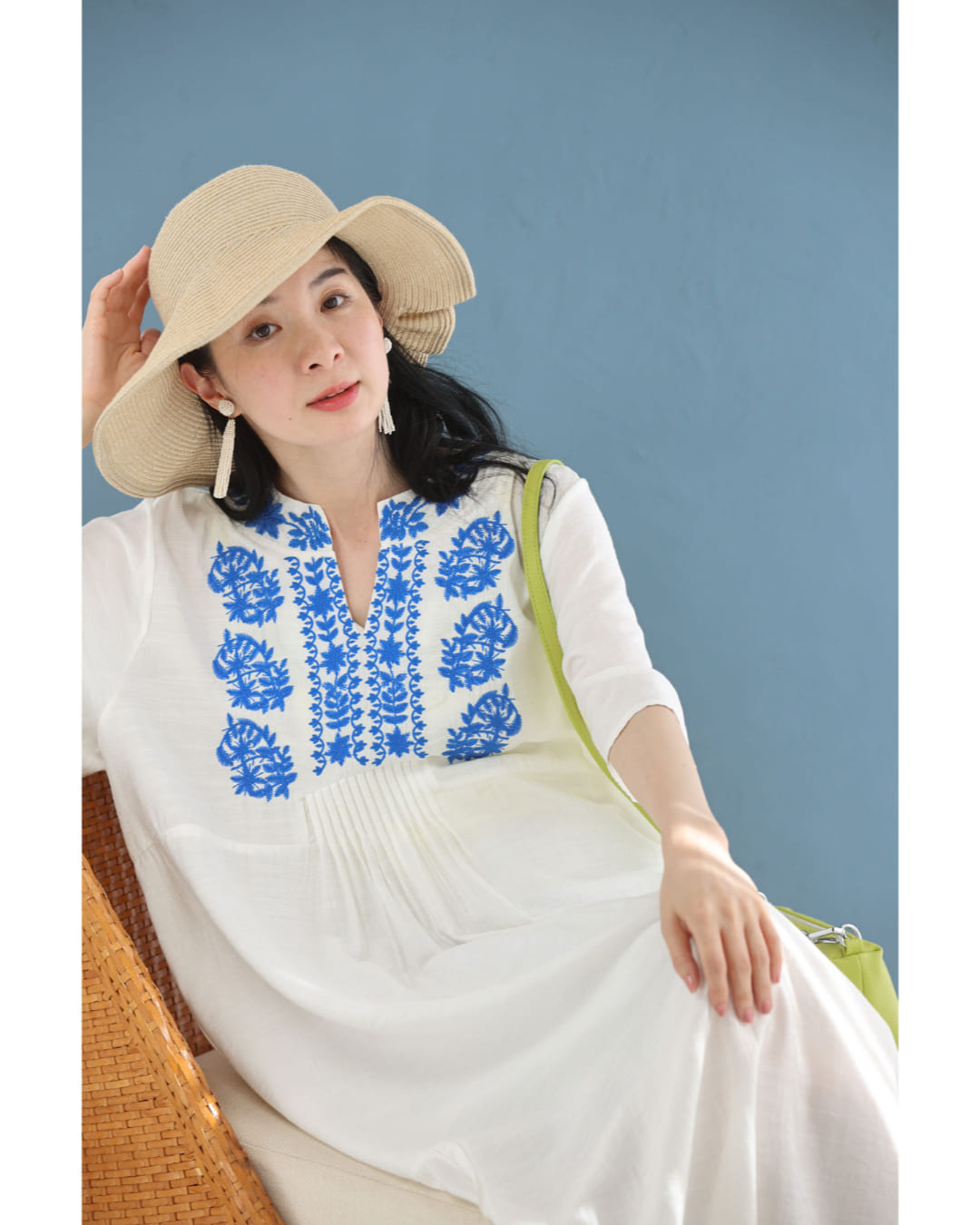 カワイイ CAWAII バカンスへ誘う涼やか刺繍ロングワンピース (ホワイト) ホワイト