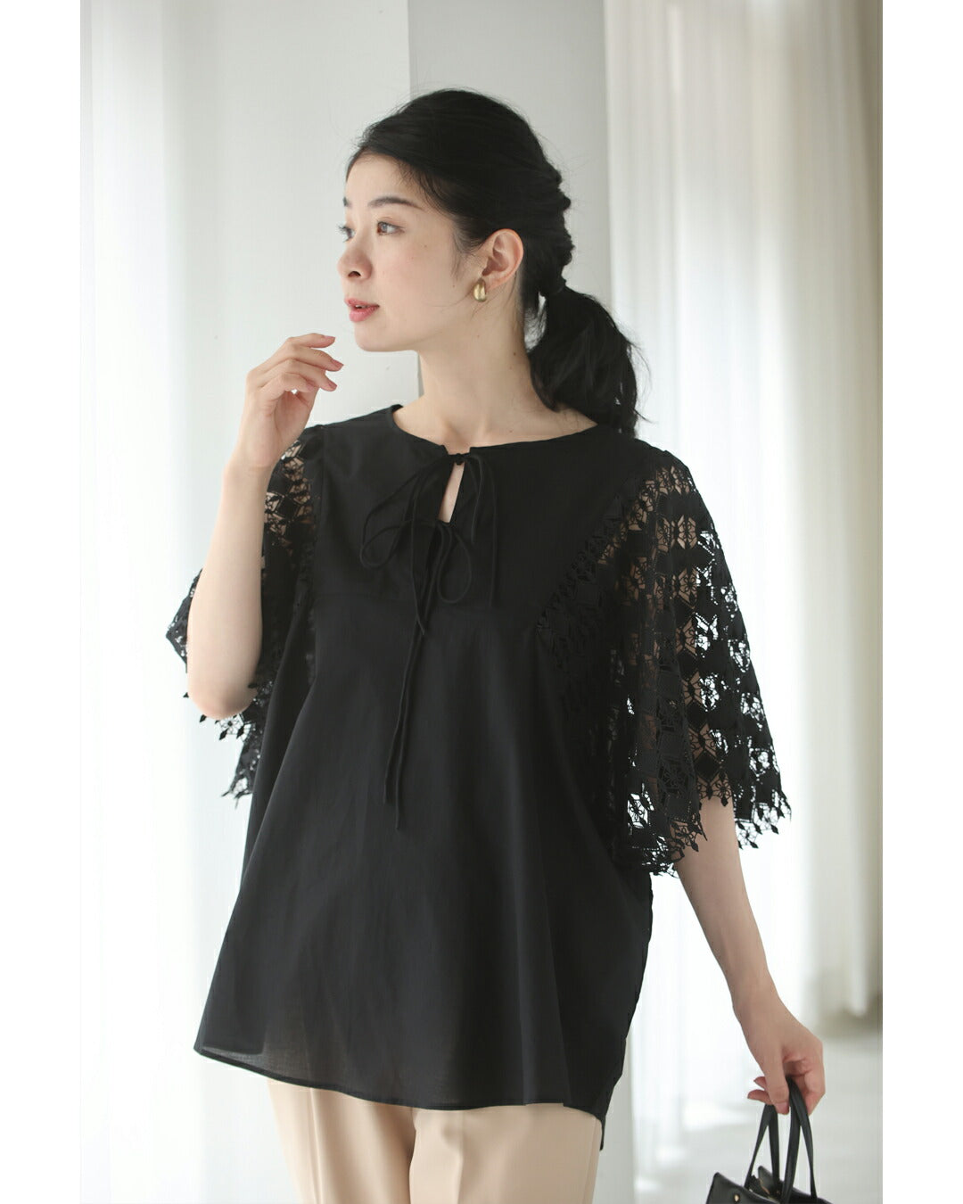 カワイイ CAWAII 煌めくようなダイヤカットレースのゆったり袖ブラウストップス (ブラック) ブラック