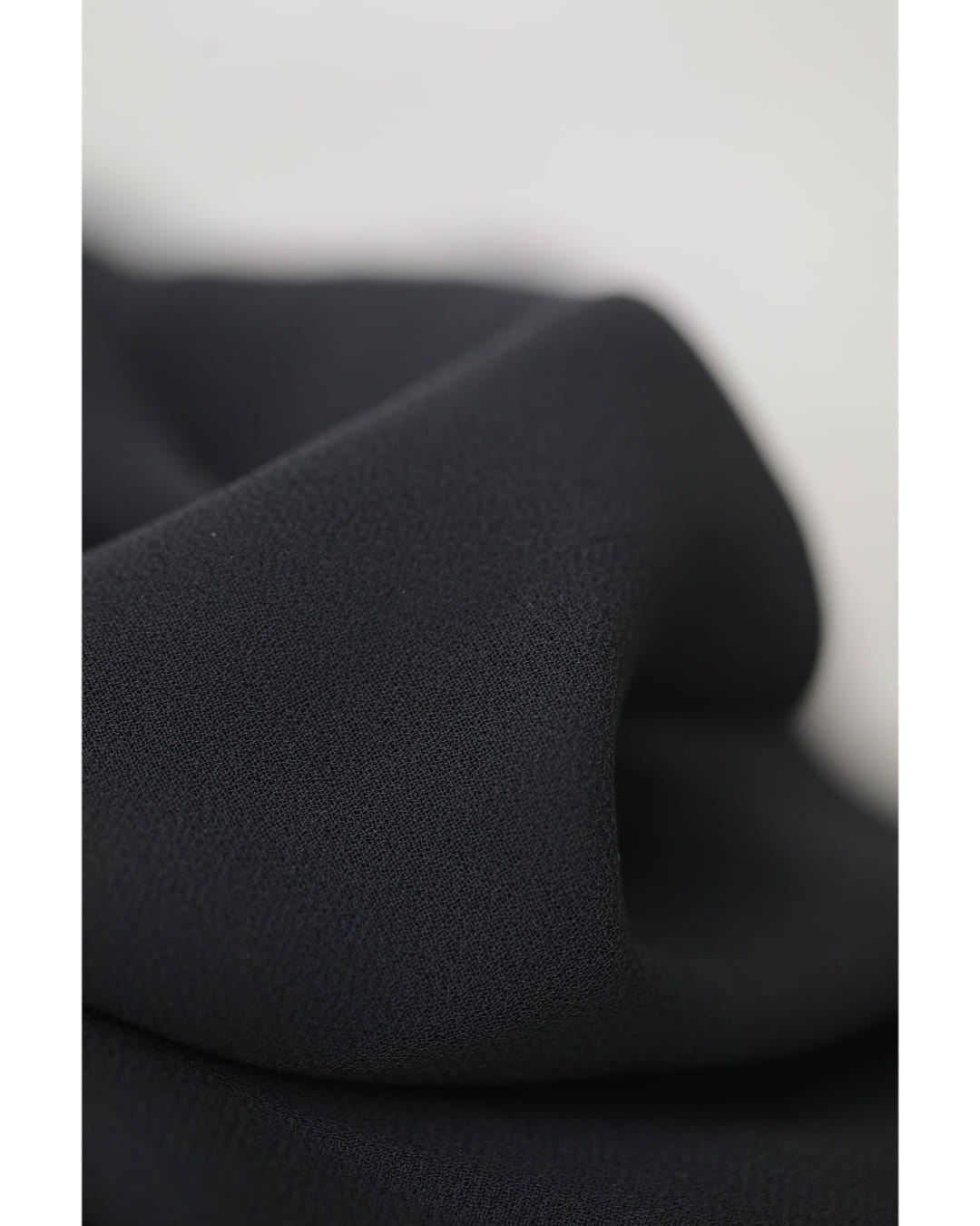 カワイイ CAWAII (黒)肩にふわりショールベールの花咲くブラウストップス (ブラック) ブラック