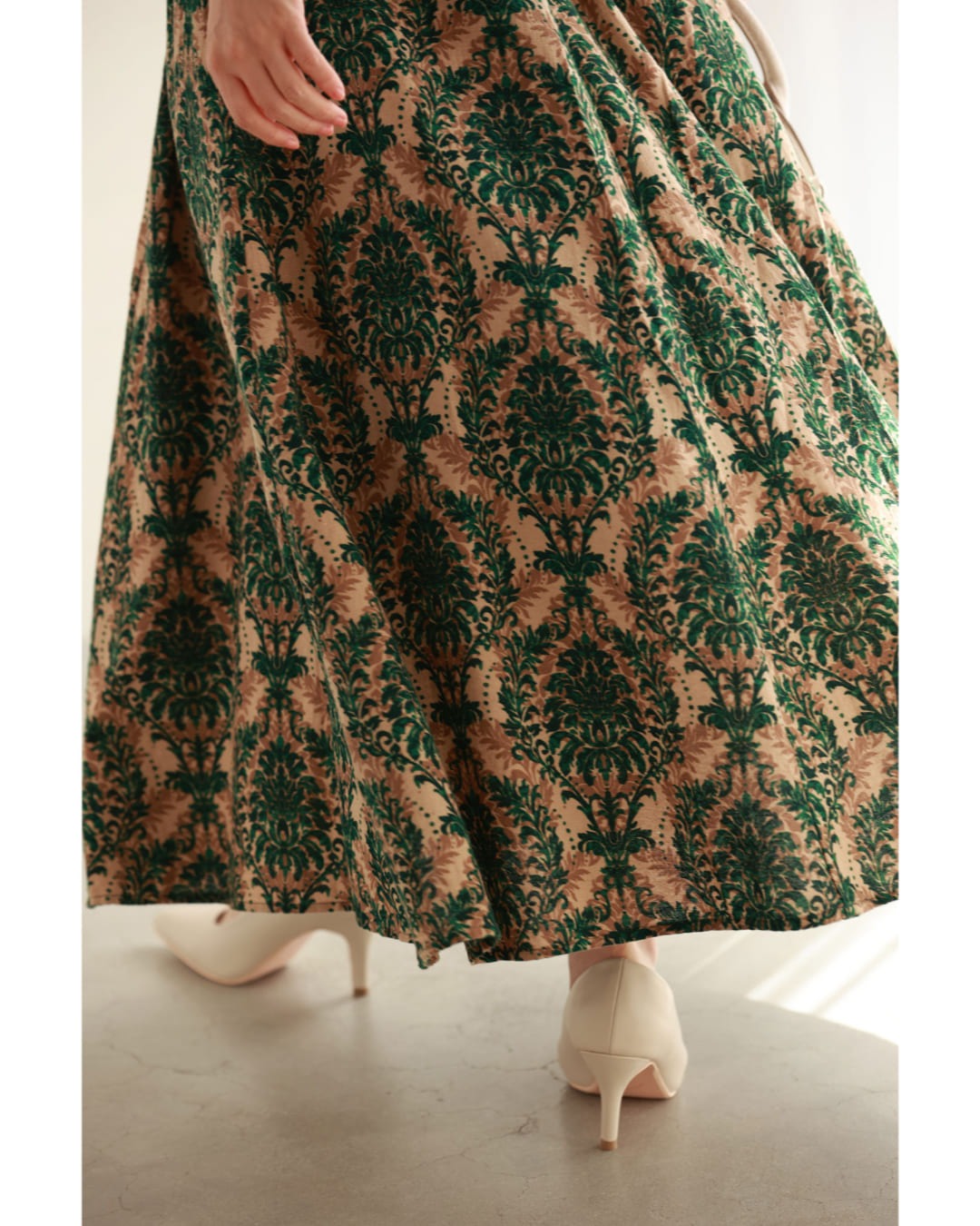 カワイイ CAWAII 華やぐグリーンダマスク柄ロングスカート (グリーン) グリーン