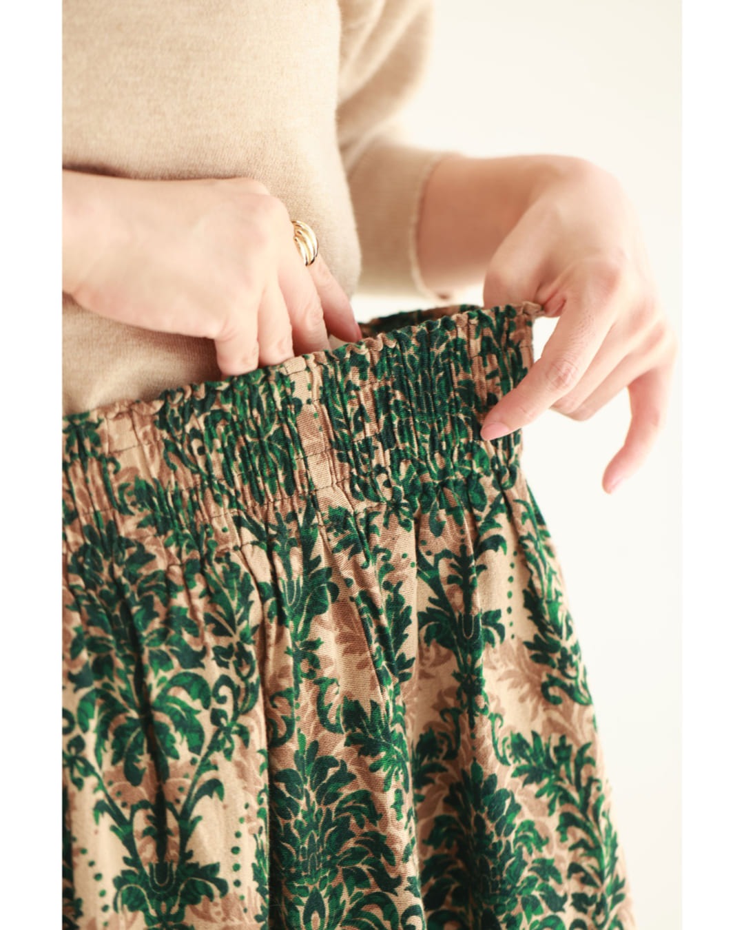 カワイイ CAWAII 華やぐグリーンダマスク柄ロングスカート (グリーン) グリーン