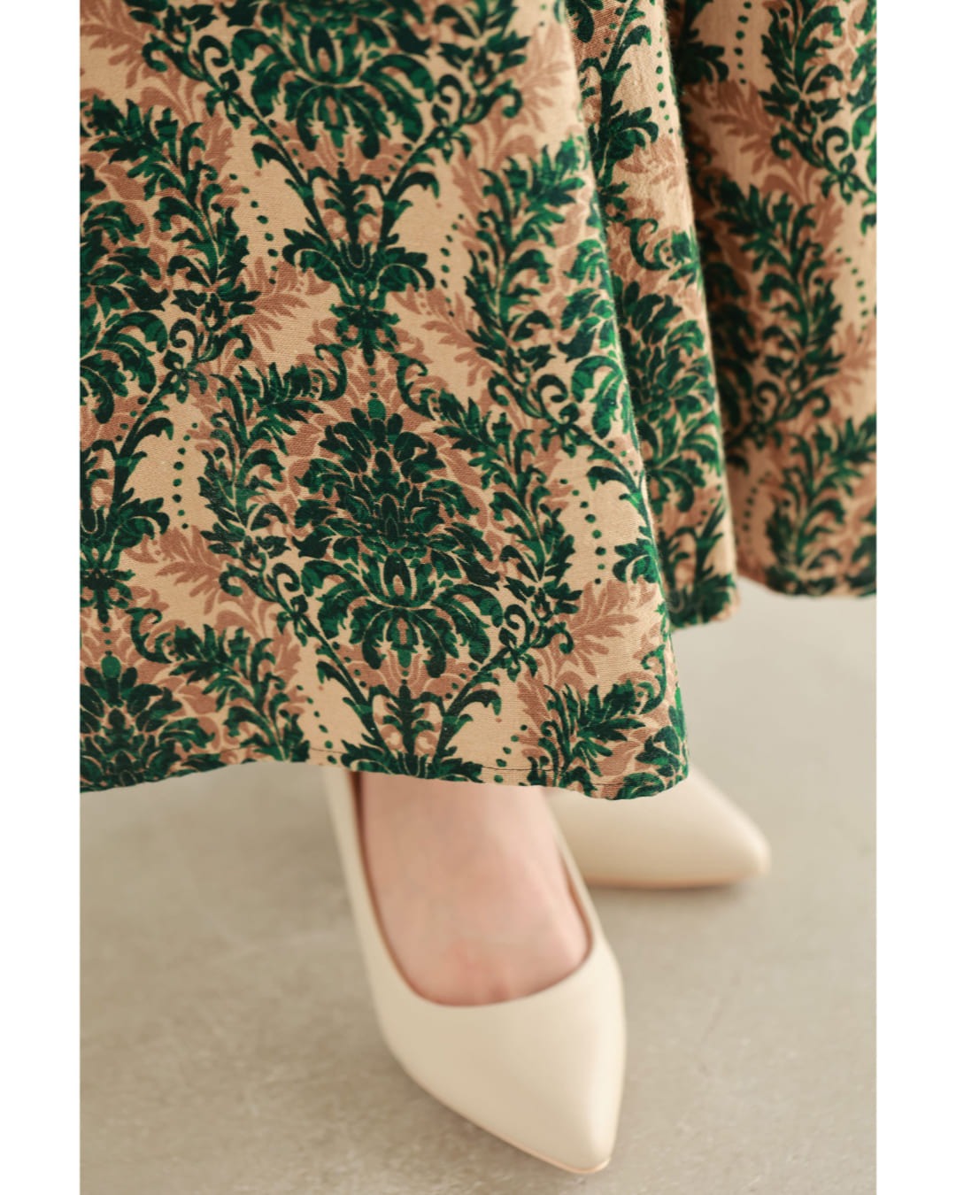 カワイイ CAWAII 華やぐグリーンダマスク柄ロングスカート (グリーン) グリーン