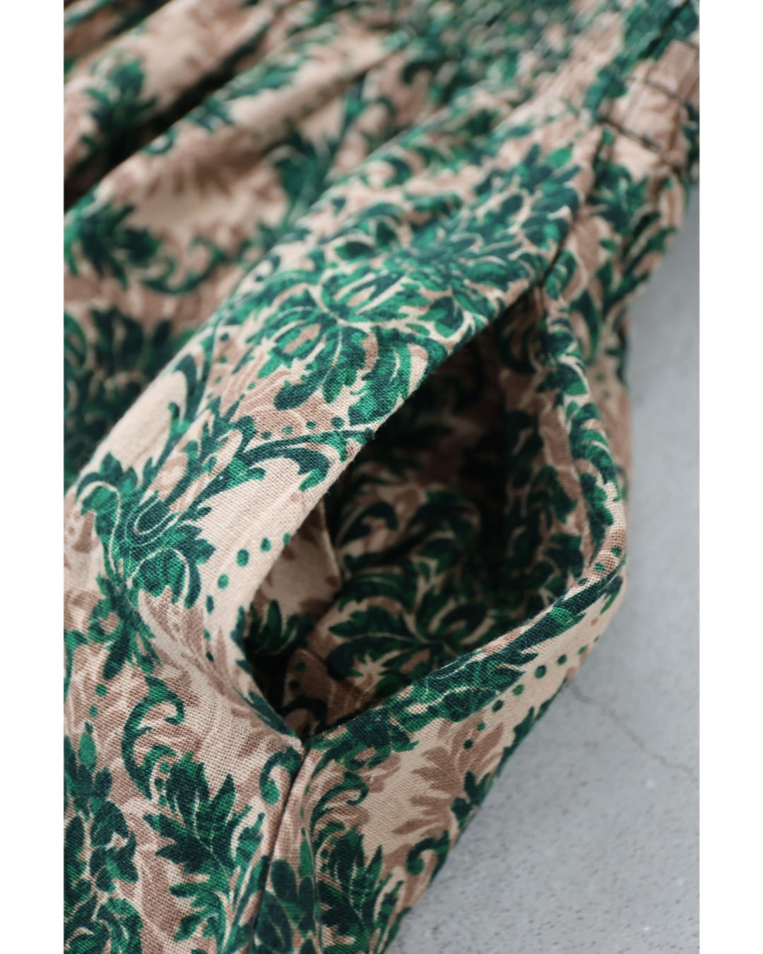 カワイイ CAWAII 華やぐグリーンダマスク柄ロングスカート (グリーン) グリーン