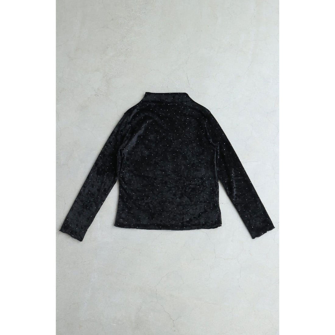 カワイイ CAWAII (黒)ベロア調の伸びやか薄手カットソートップス (ブラック) ブラック