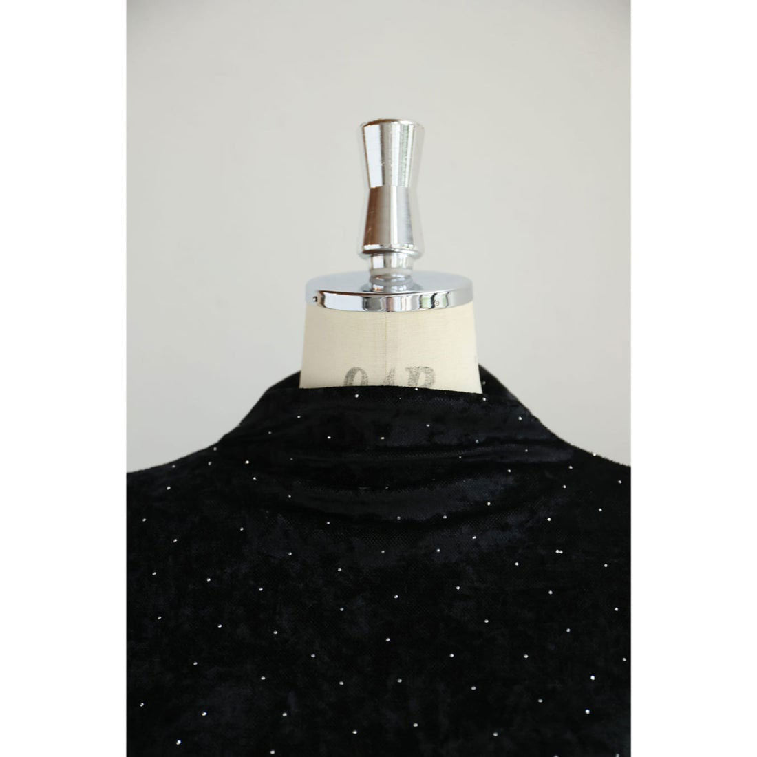 カワイイ CAWAII (黒)ベロア調の伸びやか薄手カットソートップス (ブラック) ブラック