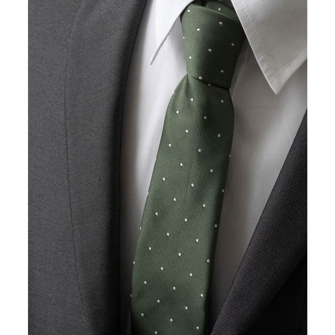 チルワーク バイ クイトランニング CHILLWORK by Quit Running ゴルフデザインナロータイ 刺繍ネクタイ 洗えるイージーケア