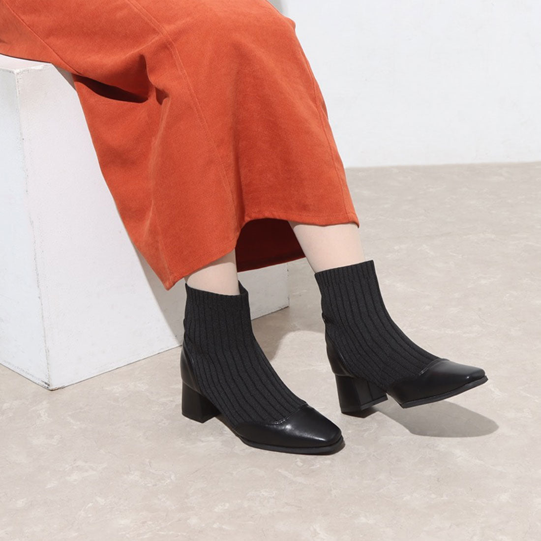 シックス CHICS スクエアトゥニットコンビショートブーツ