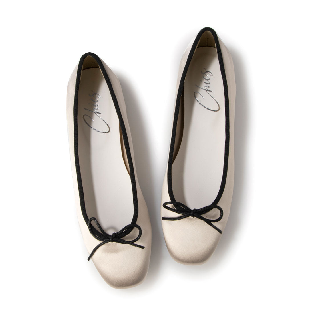 シックス CHICS スクエアトゥバレエシューズ