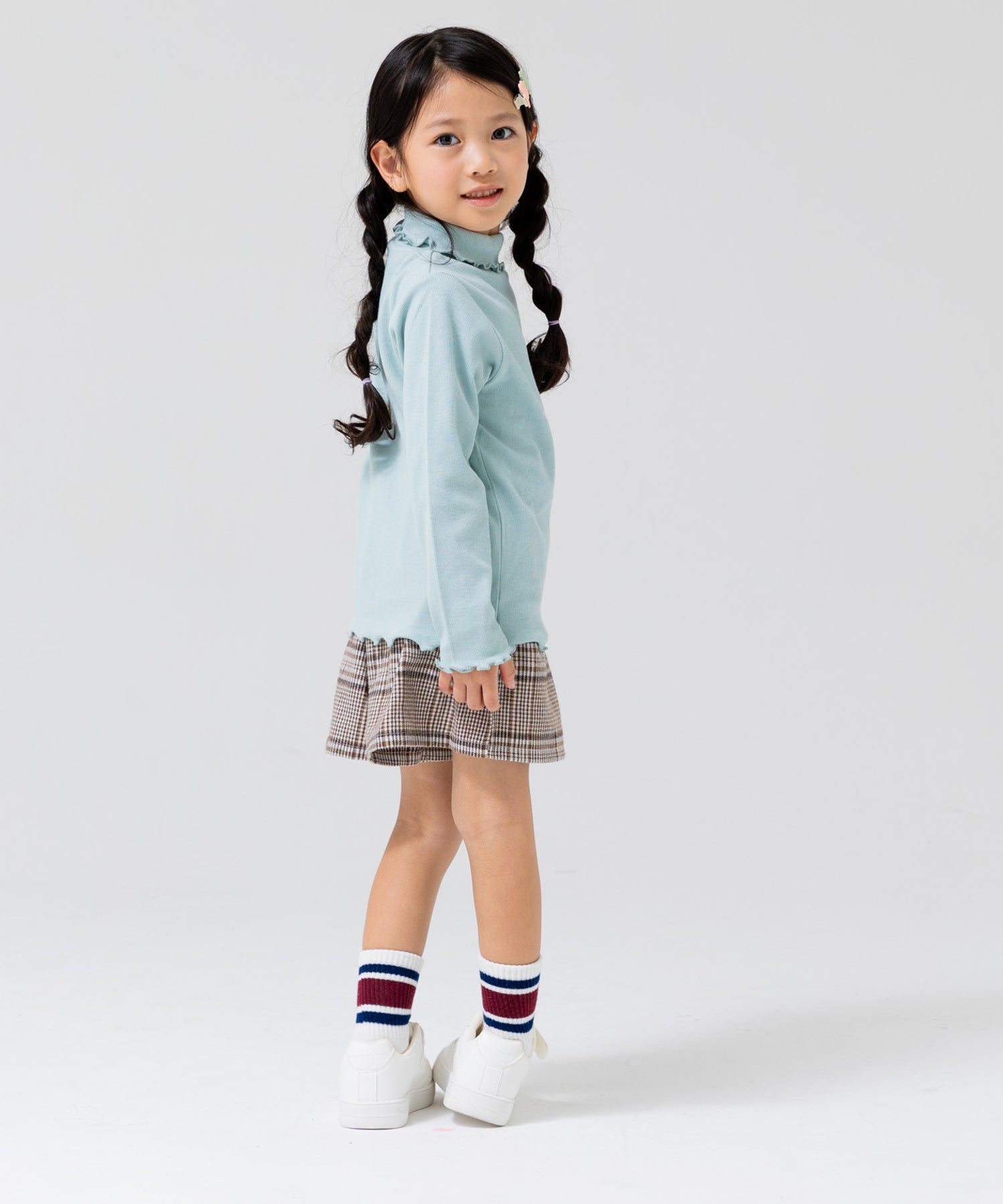 チルツー chil2 リブハイネックカットソー