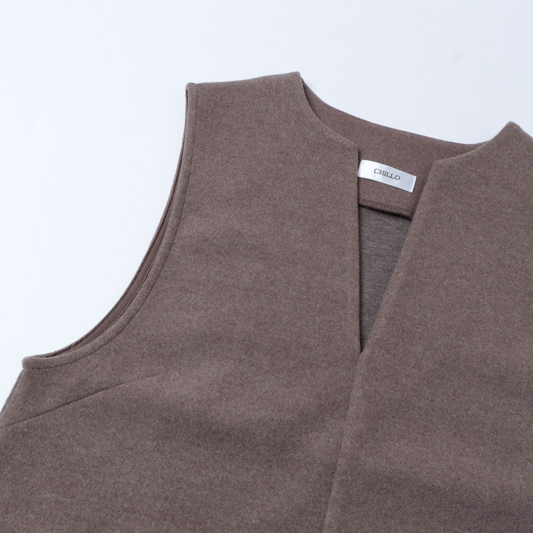 チーロ CHILLO メルトンジャージジレ (モカ) モカ