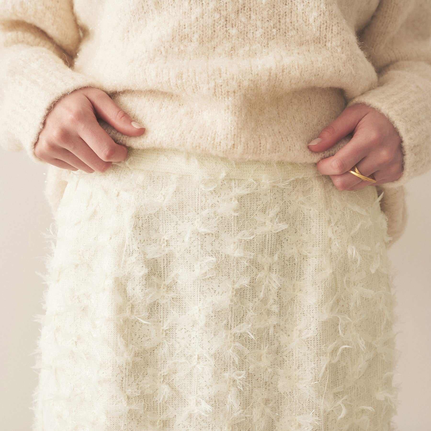 Cloenc shaggy jacquard lame long skirt