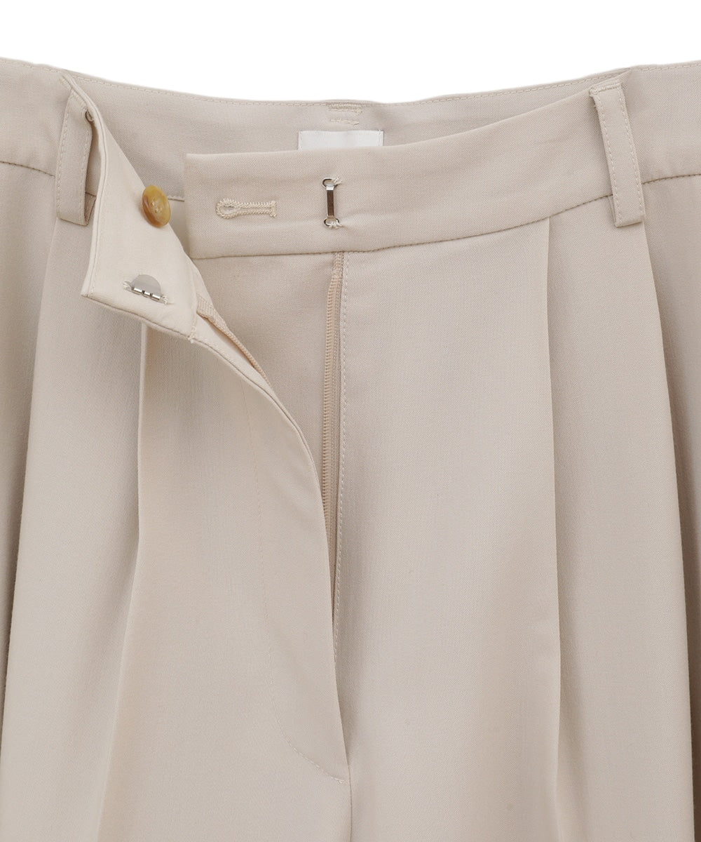 マノフ MANOF CENTER PRESS MANISH PANTS