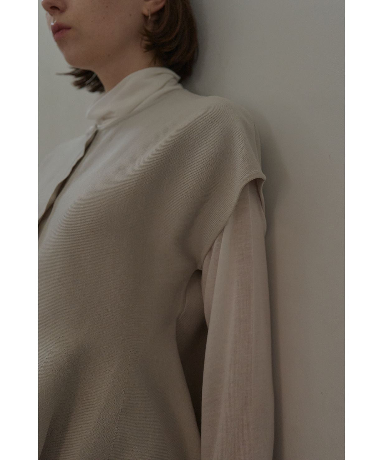マノフ MANOF VOLUME KNIT TOPS