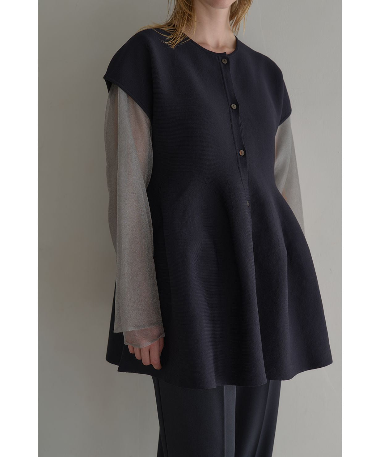 マノフ MANOF VOLUME KNIT TOPS