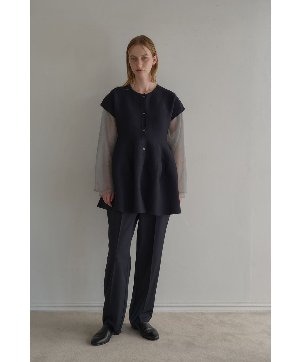 マノフ MANOF VOLUME KNIT TOPS