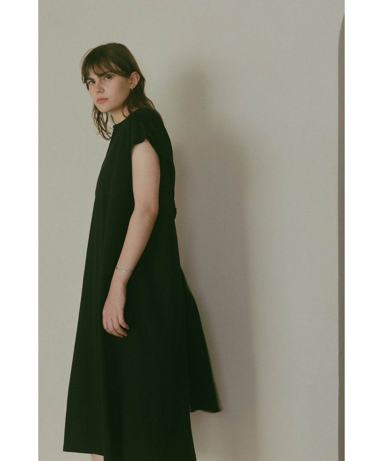 マノフ MANOF DRAPE RIBON 2WAY COMBI DRESS (WHITE) WHITE
