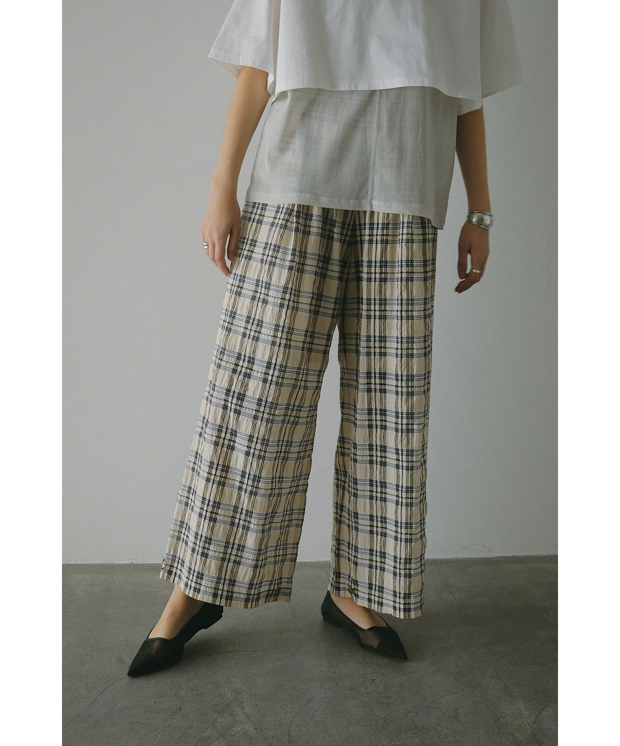 マノフ MANOF BELTED GATHER PANTS (CAMEL) CAMEL