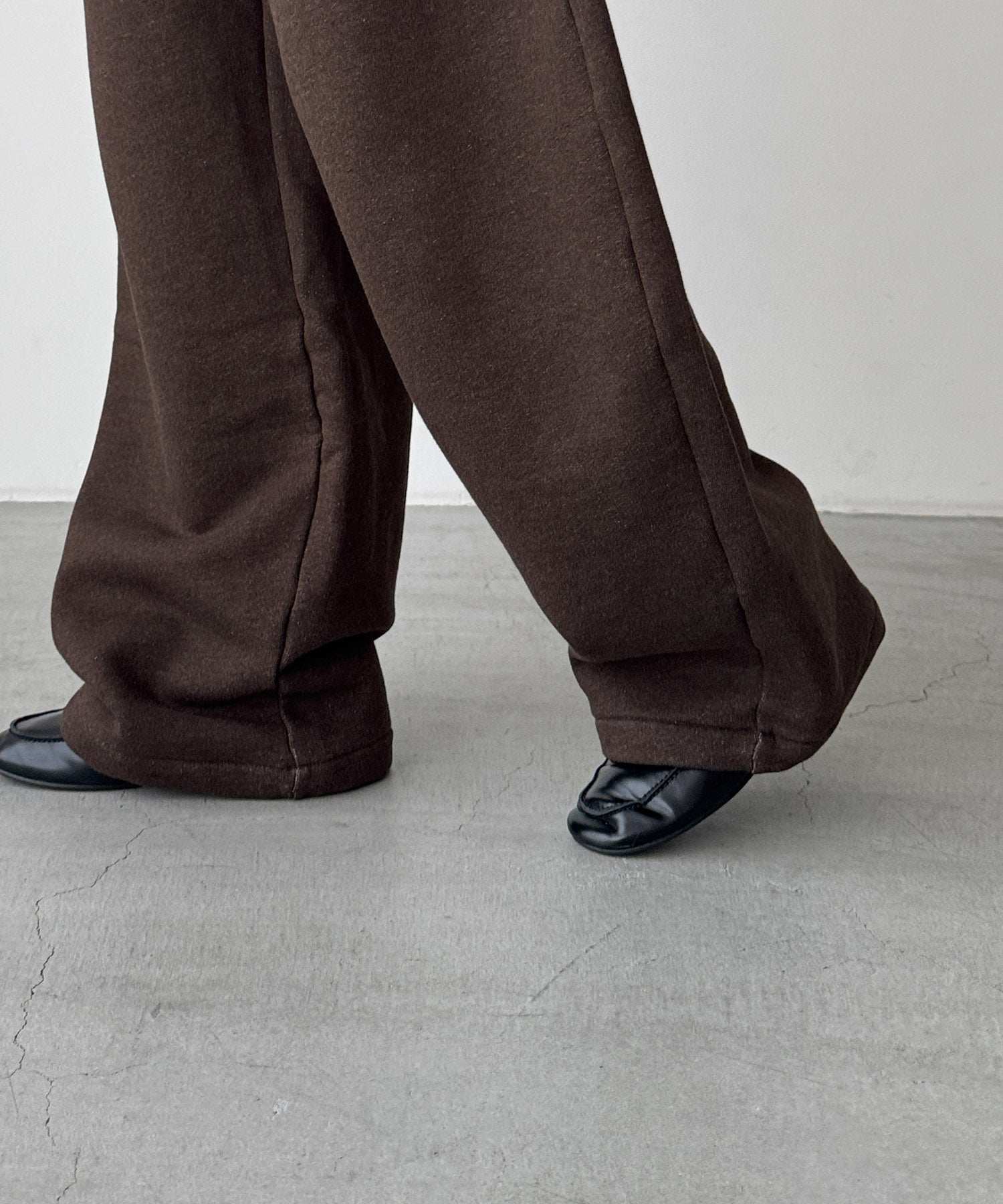 キャナルジーン CANAL JEAN choice_cnl / SEIRTAND スウェットカーブパンツ 裏起毛 (ブラウン) ブラウン