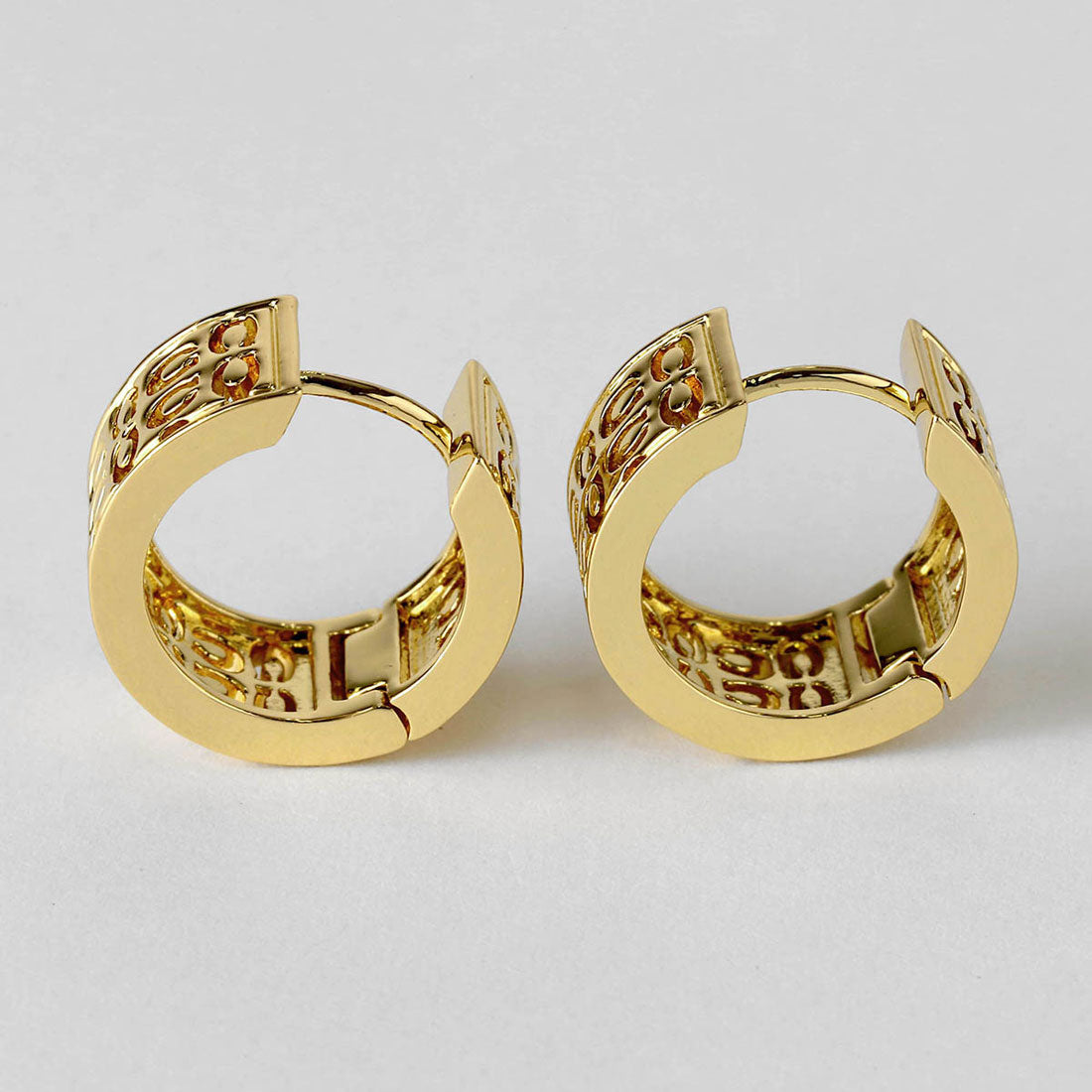 コーチ COACH ピアス シグネチャー ハギー フープピアス 541366 GLD710 (ゴールド) ゴールド