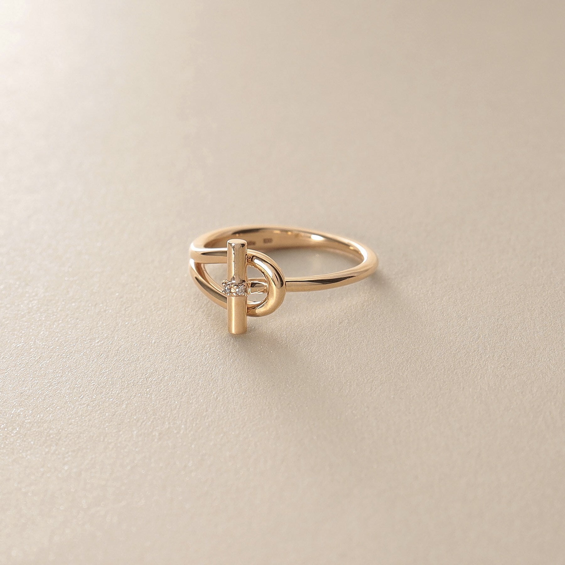 ココシュニック COCOSHNIK K10ダイヤモンド マンテルモチーフ リング (イエローゴールド(104)) イエローゴールド(104)