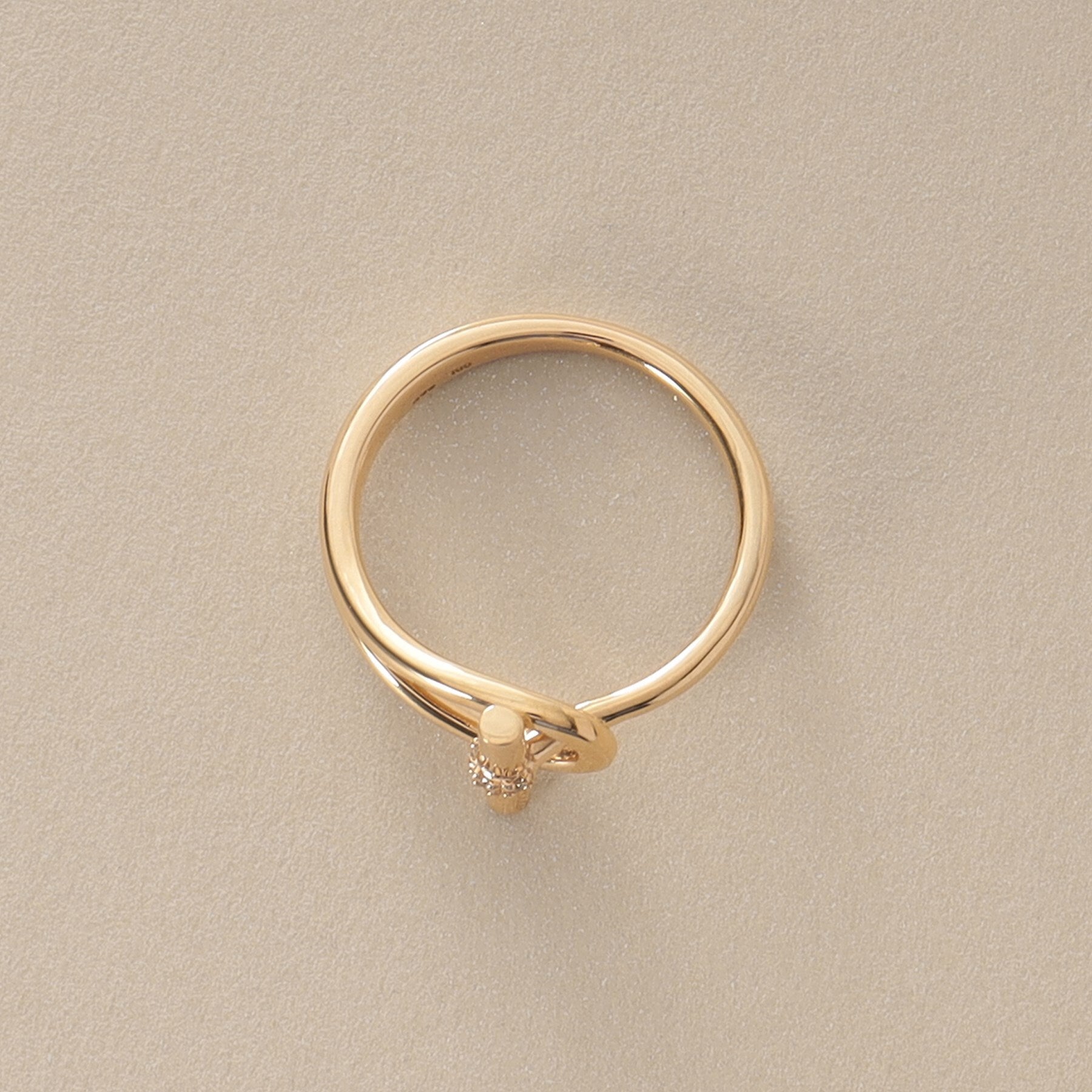 ココシュニック COCOSHNIK K10ダイヤモンド マンテルモチーフ リング (イエローゴールド(104)) イエローゴールド(104)