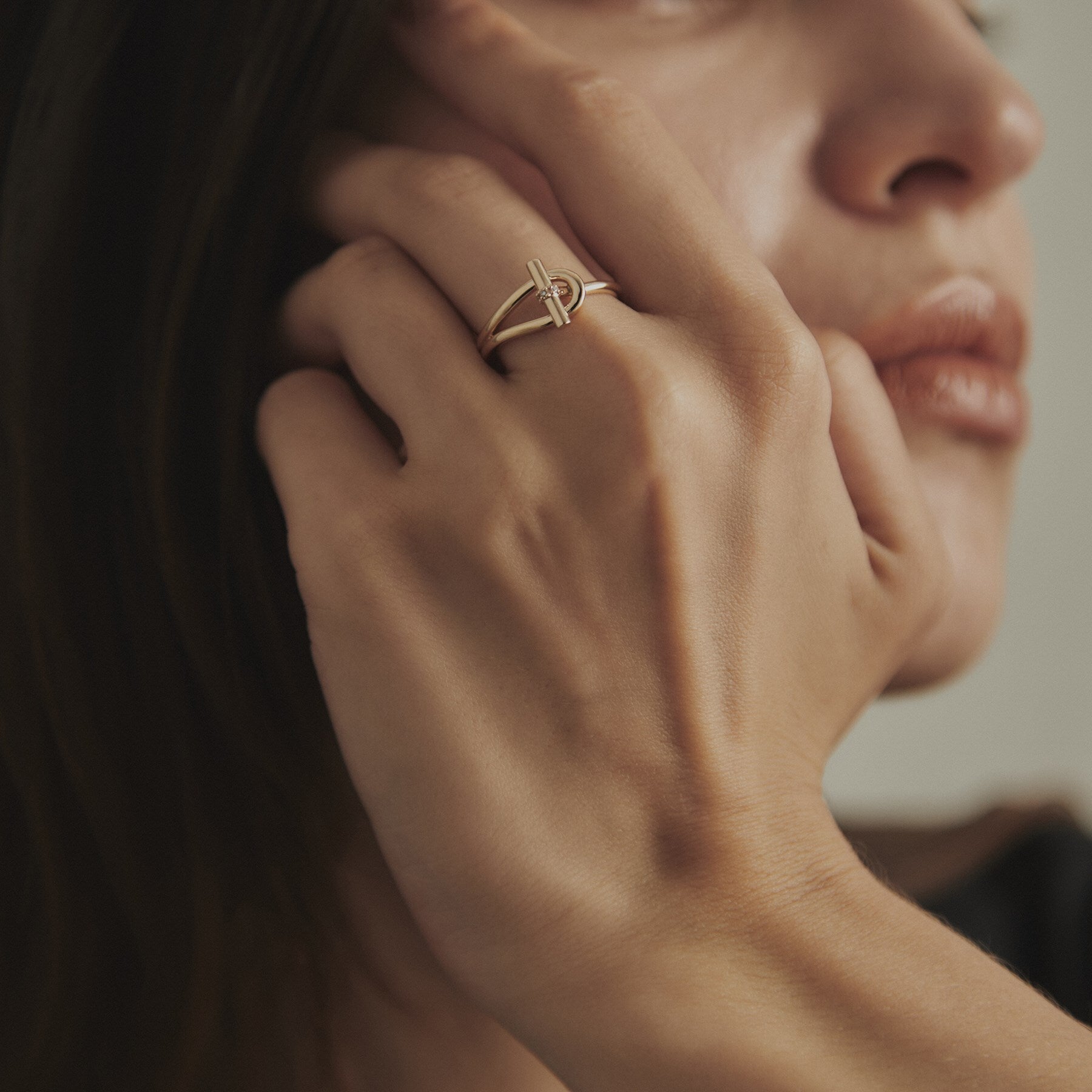 ココシュニック COCOSHNIK K10ダイヤモンド マンテルモチーフ リング (イエローゴールド(104)) イエローゴールド(104)