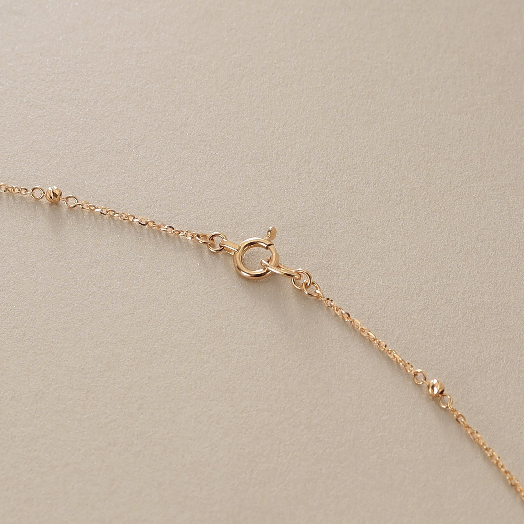 ココシュニック COCOSHNIK K18フラットキヘイ×ハニーカットビーズ ネックレス (イエローゴールド(100)) イエローゴールド(100)