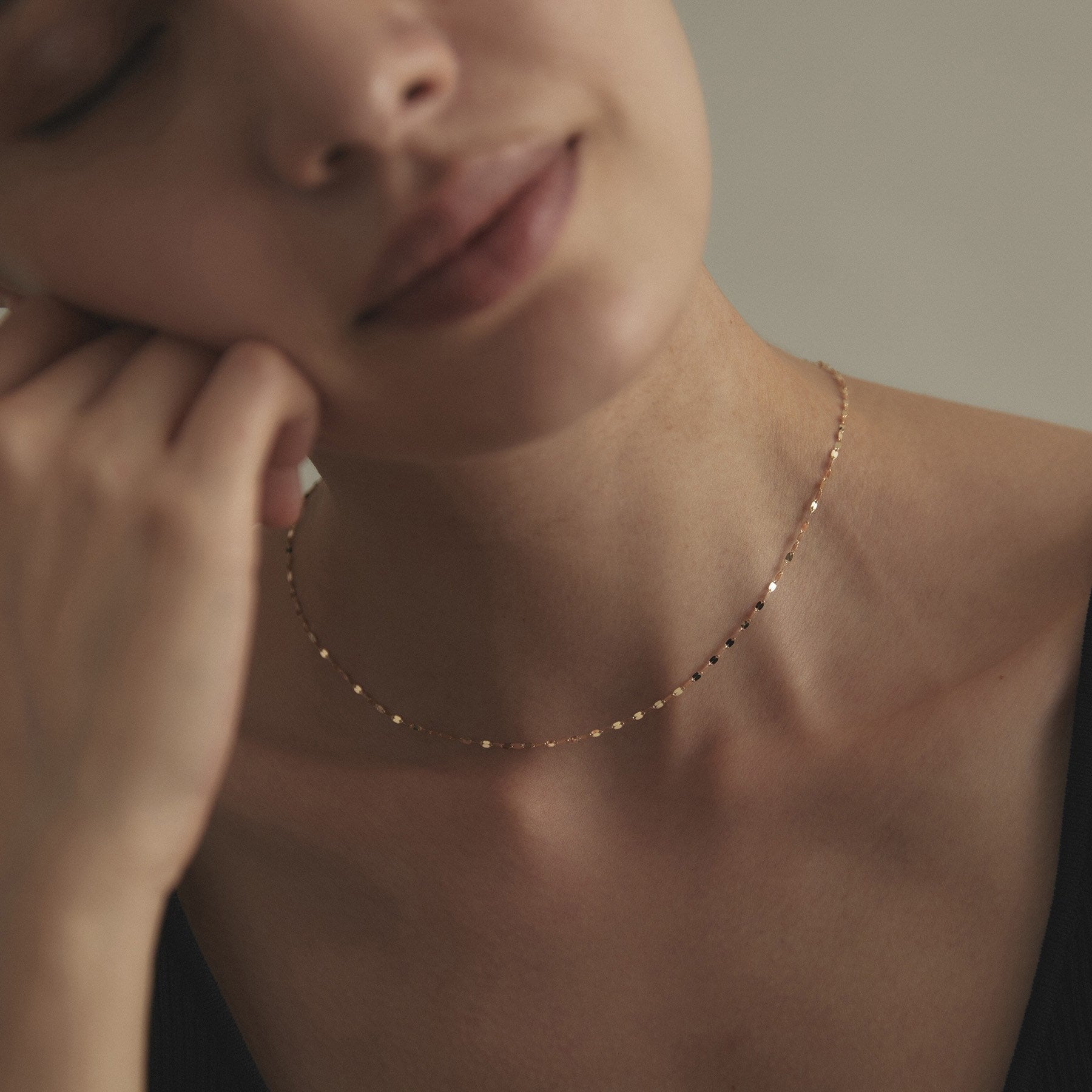 ココシュニック COCOSHNIK ◆(K18)フラワークロスチェーン ネックレス (イエローゴールド) ゴールド