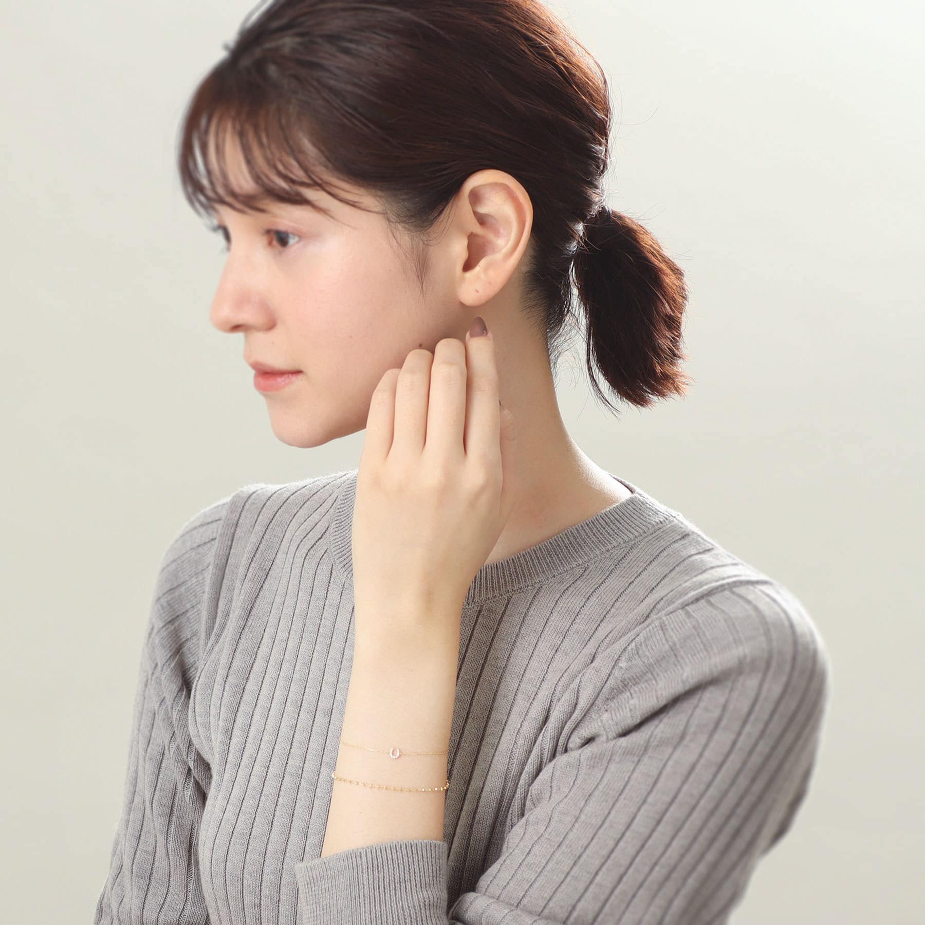 ココシュニック COCOSHNIK K10ダイヤモンド馬蹄モチーフ ブレスレット イエローゴールド(104)