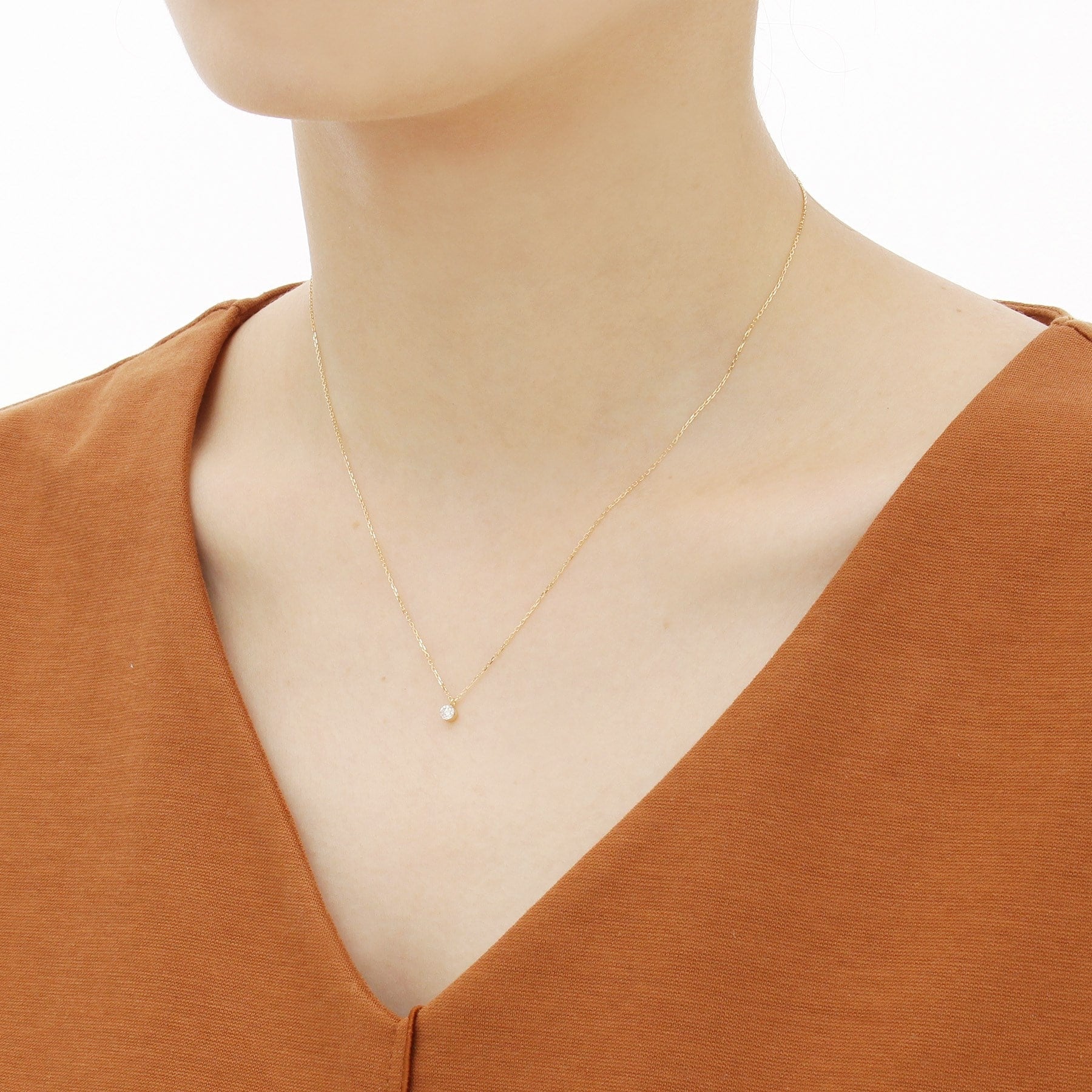 ココシュニック COCOSHNIK K18ダイヤモンド シークレット留め スルーネックレス (イエローゴールド) イエローゴールド(104)