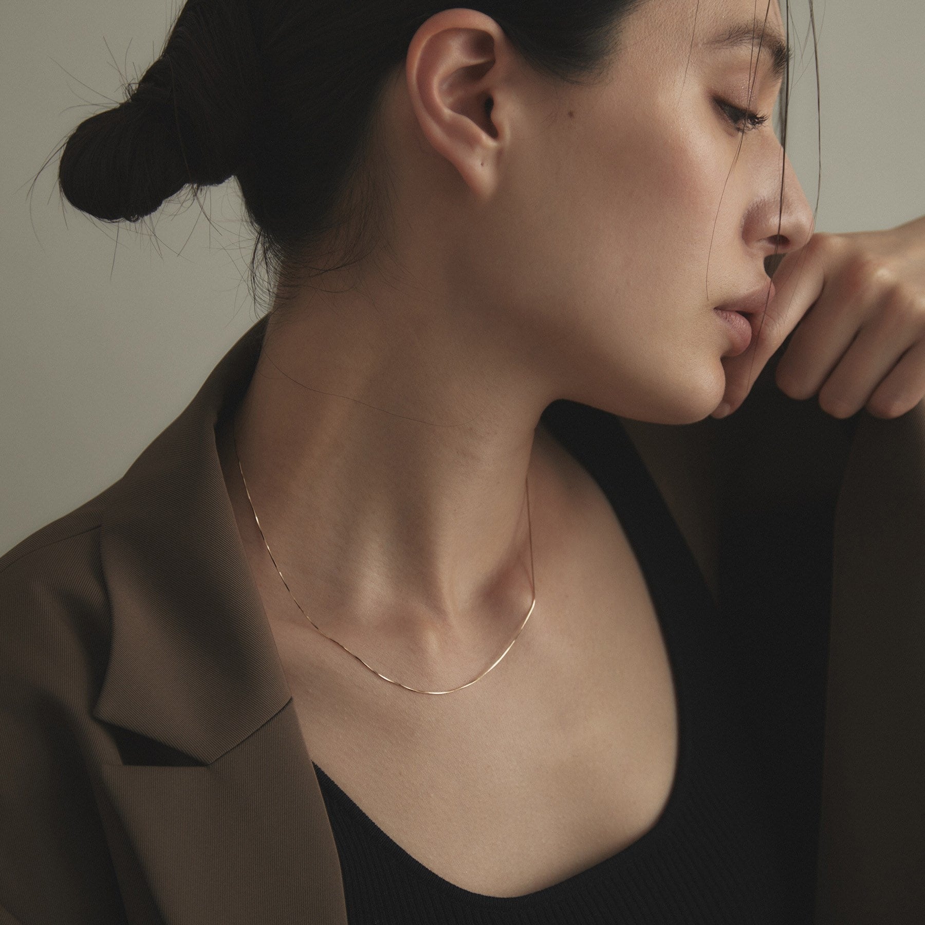 ココシュニック COCOSHNIK コンパクトチェーン ネックレス (イエローゴールド) イエローゴールド(100)