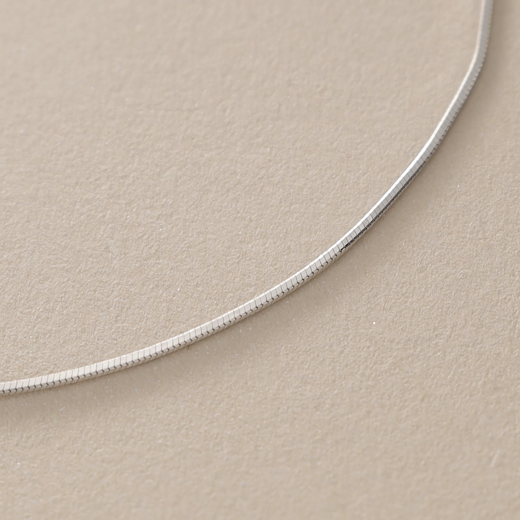 ココシュニック COCOSHNIK コンパクトチェーン ブレスレット(WG) (ホワイトゴールド) ホワイトゴールド(200)