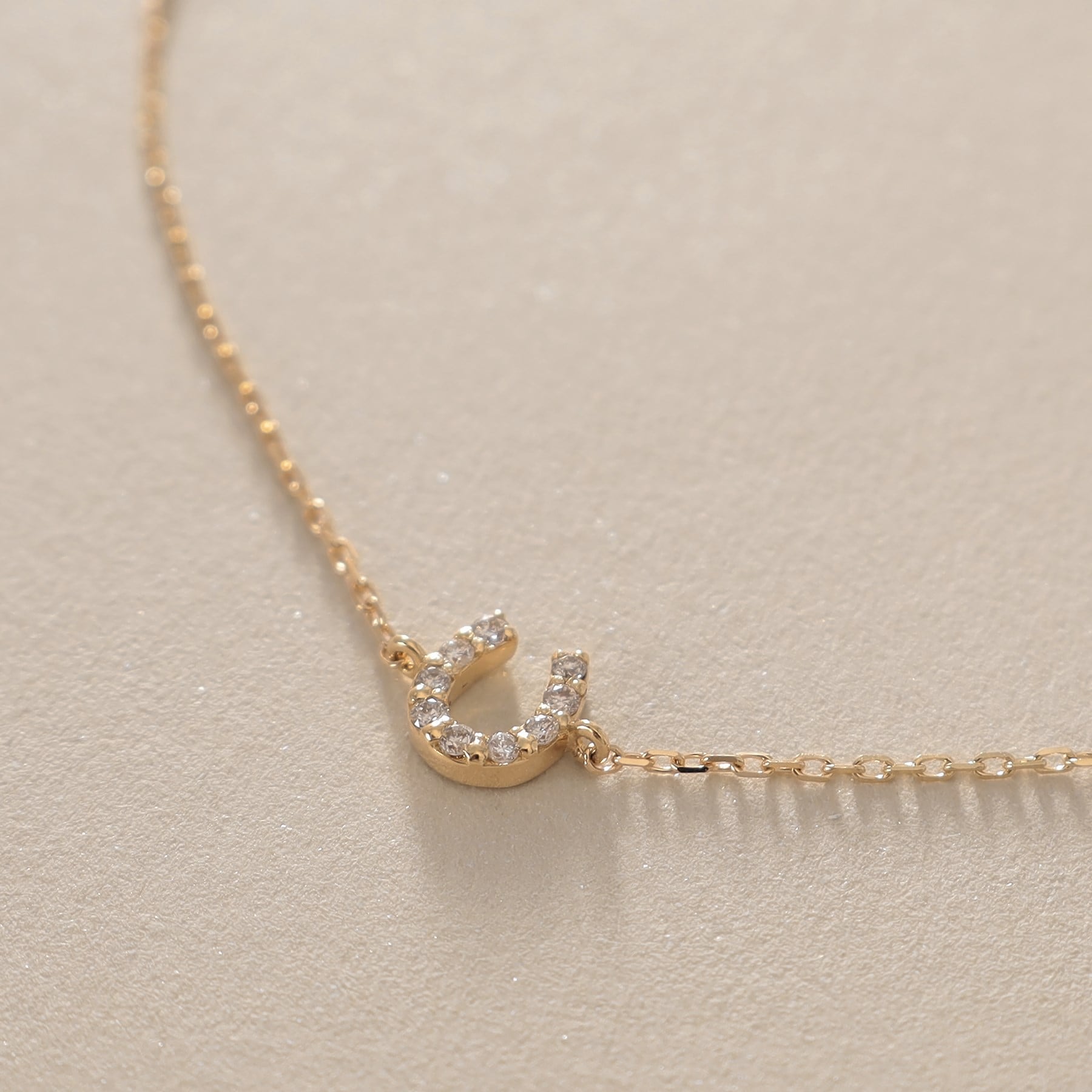 ココシュニック COCOSHNIK K18ダイヤモンド 馬蹄モチーフ ブレスレット (イエローゴールド) イエローゴールド(104)