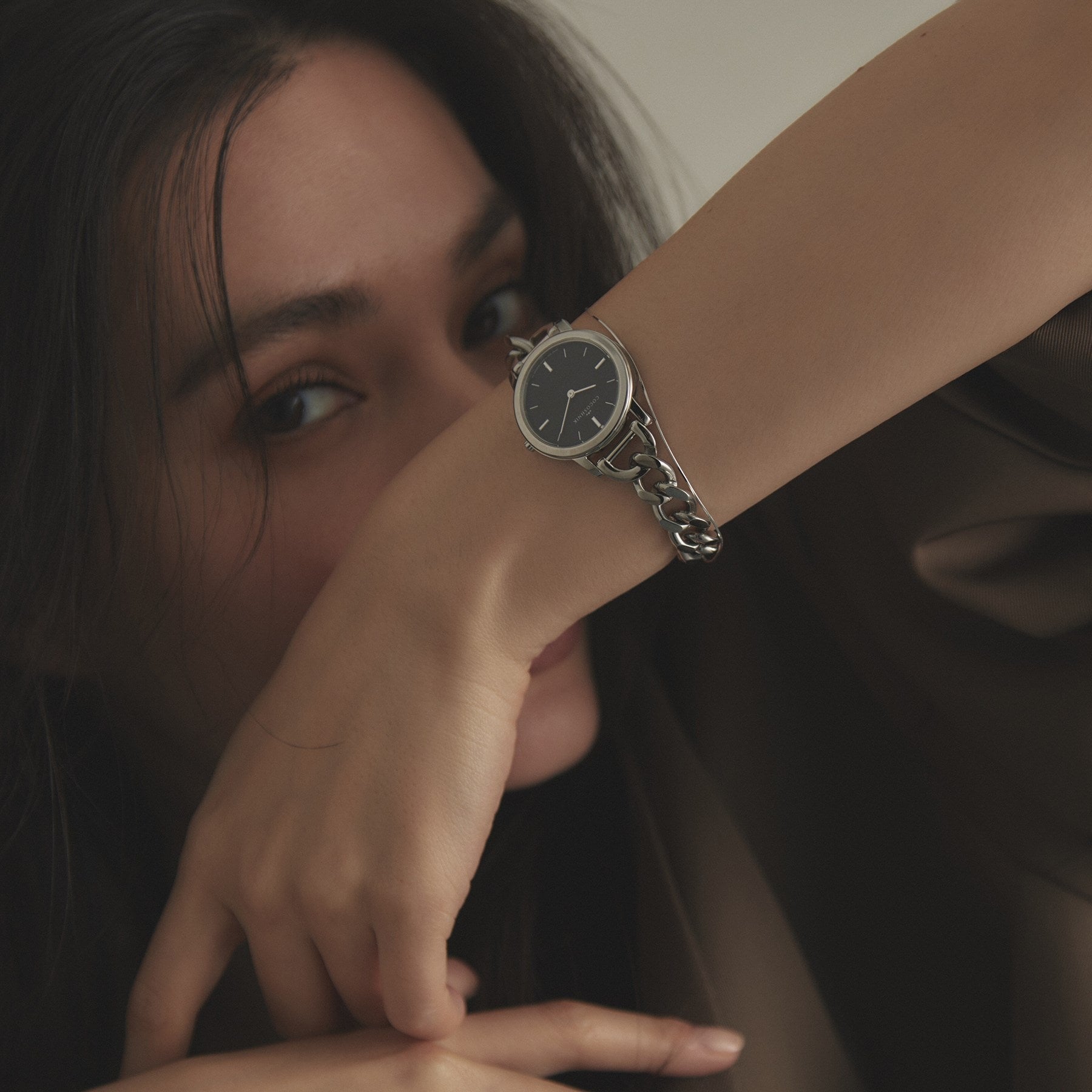 COCOSHNIK SS 圓形鏈條皮帶手錶