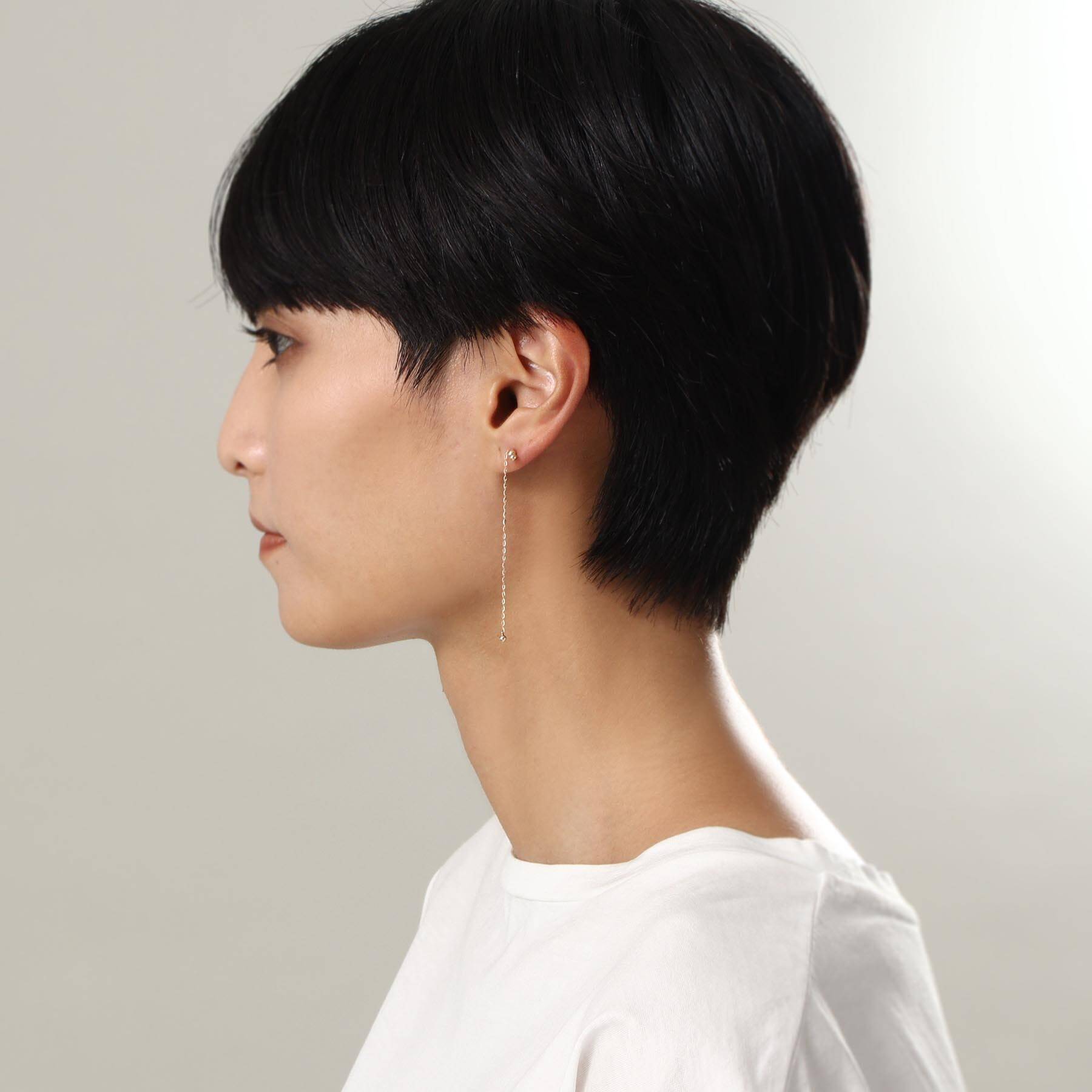 ココシュニック COCOSHNIK 中空ボールスライドチェーン スタッドピアス