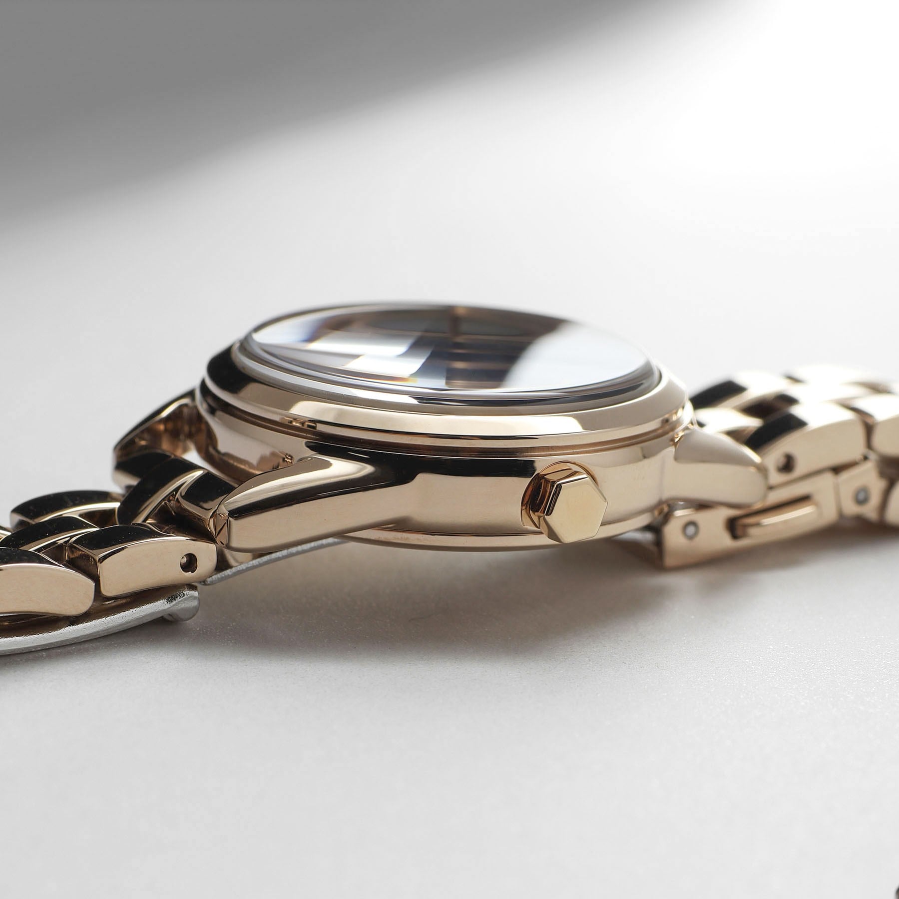 COCOSHNIK RG Round Bracelet Watch