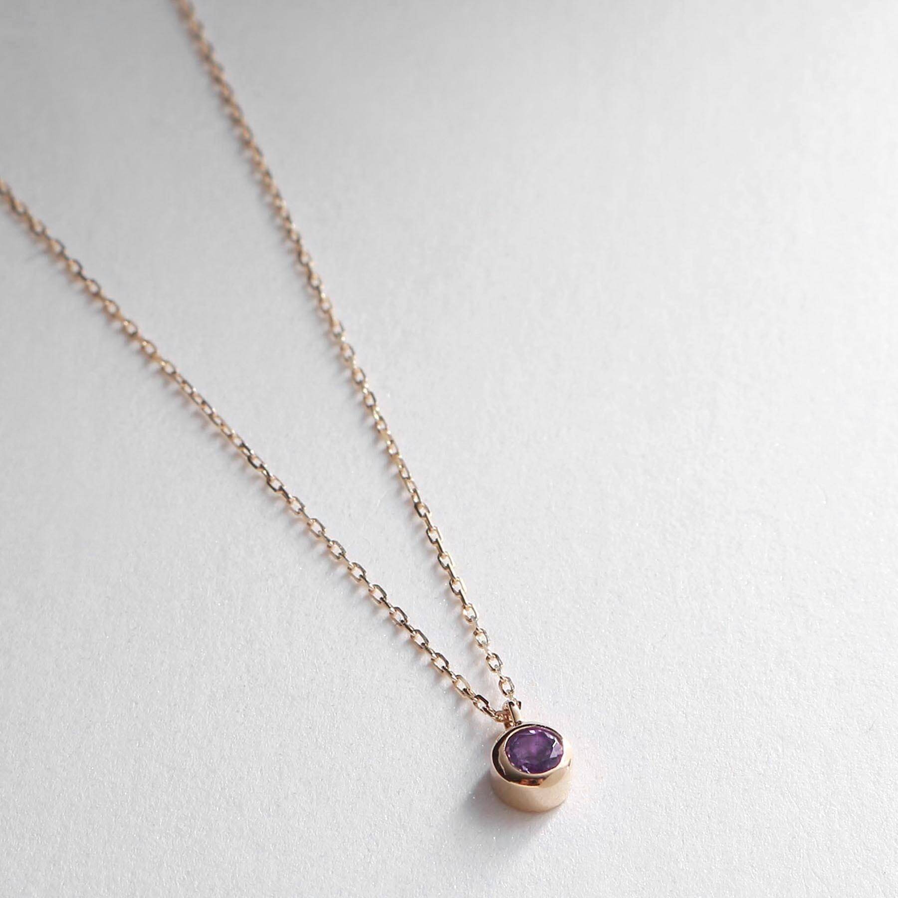 ココシュニック COCOSHNIK 【WEB限定】K10スピリチュアルストーン(アメシスト)ネックレス イエローゴールド(102)