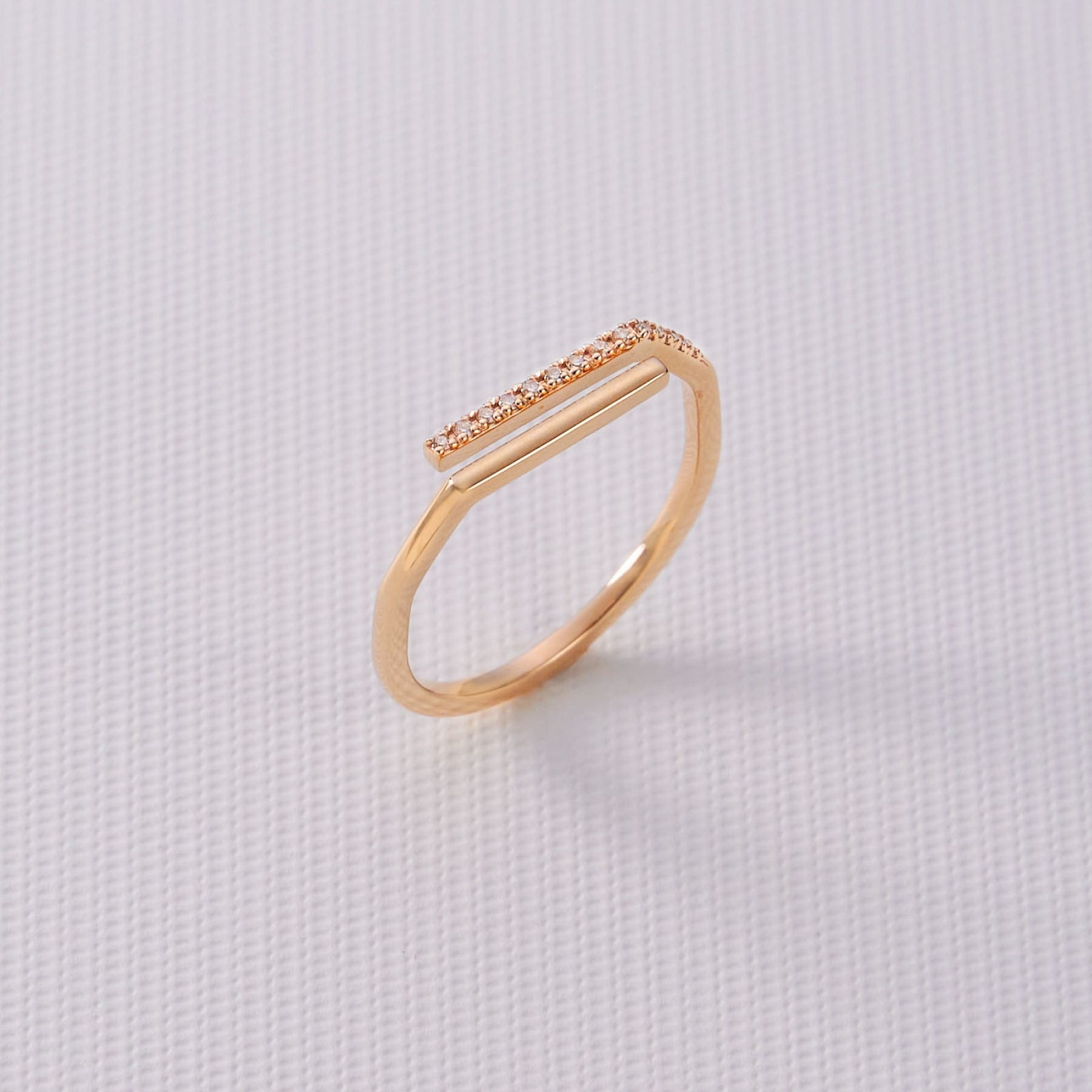 ココシュニック COCOSHNIK K10ダイヤモンド スリットオーバーラップ リング