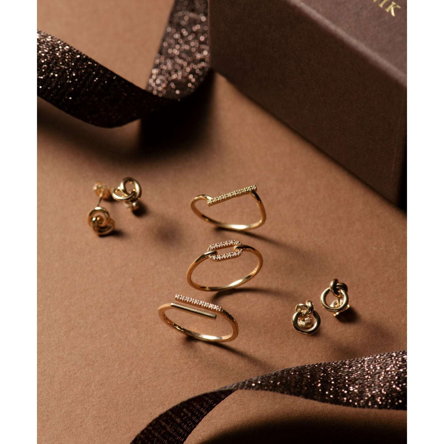 ココシュニック COCOSHNIK K10ダイヤモンド スリットオーバーラップ リング