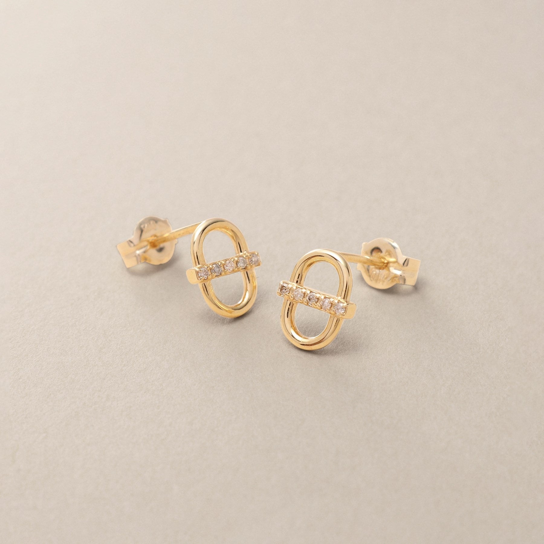 ココシュニック COCOSHNIK K10ダイヤモンド PCモチーフ スタッドピアス (イエローゴールド(104)) イエローゴールド(104)