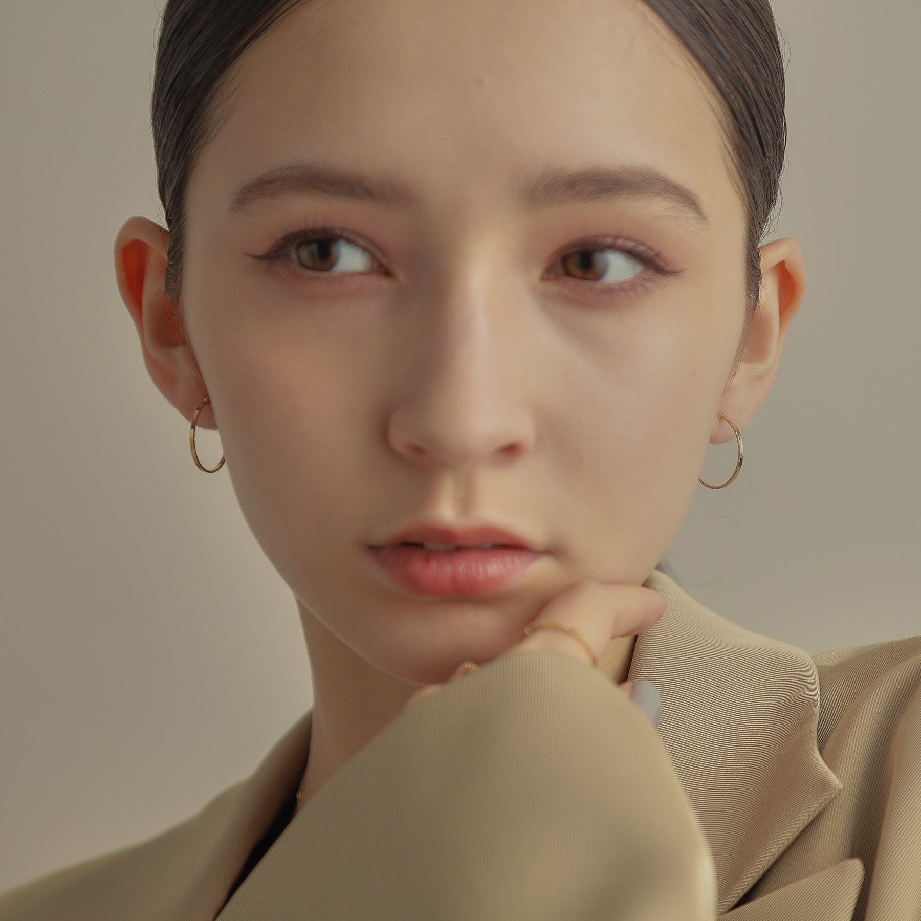 ココシュニック COCOSHNIK K10サイドカット フープピアス小 (イエローゴールド(100)) イエローゴールド(100)