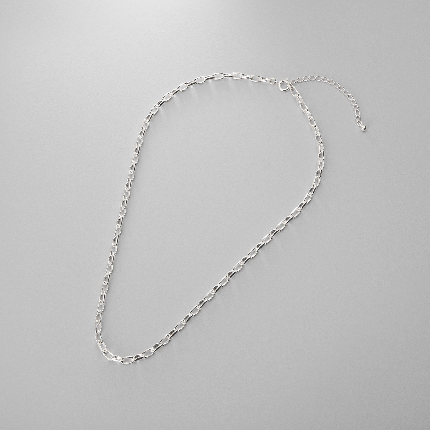 ココシュニック オンキッチュ COCOSHNIK ONKITSCH シルバー デザインチェーン ニュアンスケーブルネックレス(38cm) (シルバー(600)) シルバー(600)