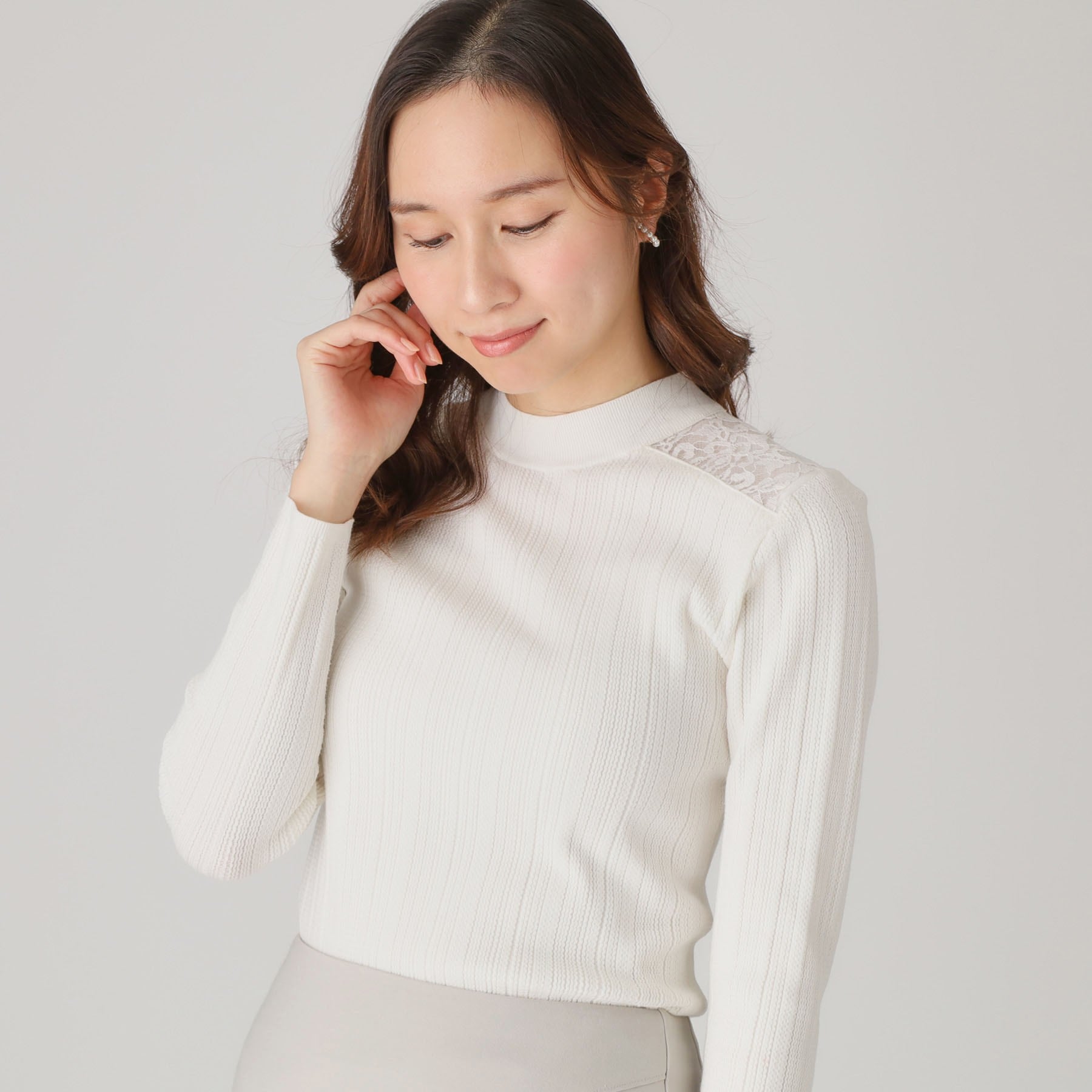 クードシャンス COUP DE CHANCE 【洗える】繊細なレースが女性らしさを演出するニットトップス (ホワイト(001)) ホワイト(001)