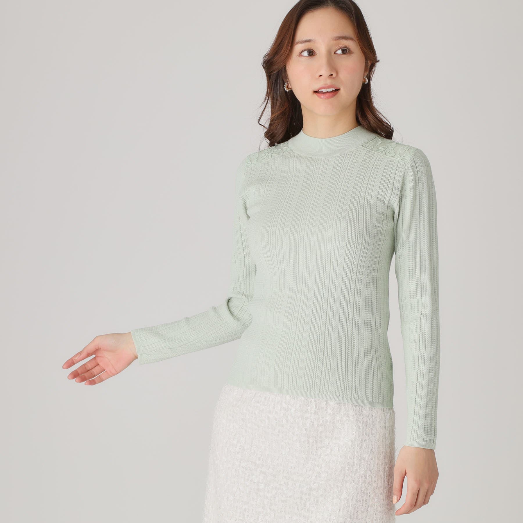 クードシャンス COUP DE CHANCE 【洗える】繊細なレースが女性らしさを演出するニットトップス (ホワイト(001)) ホワイト(001)