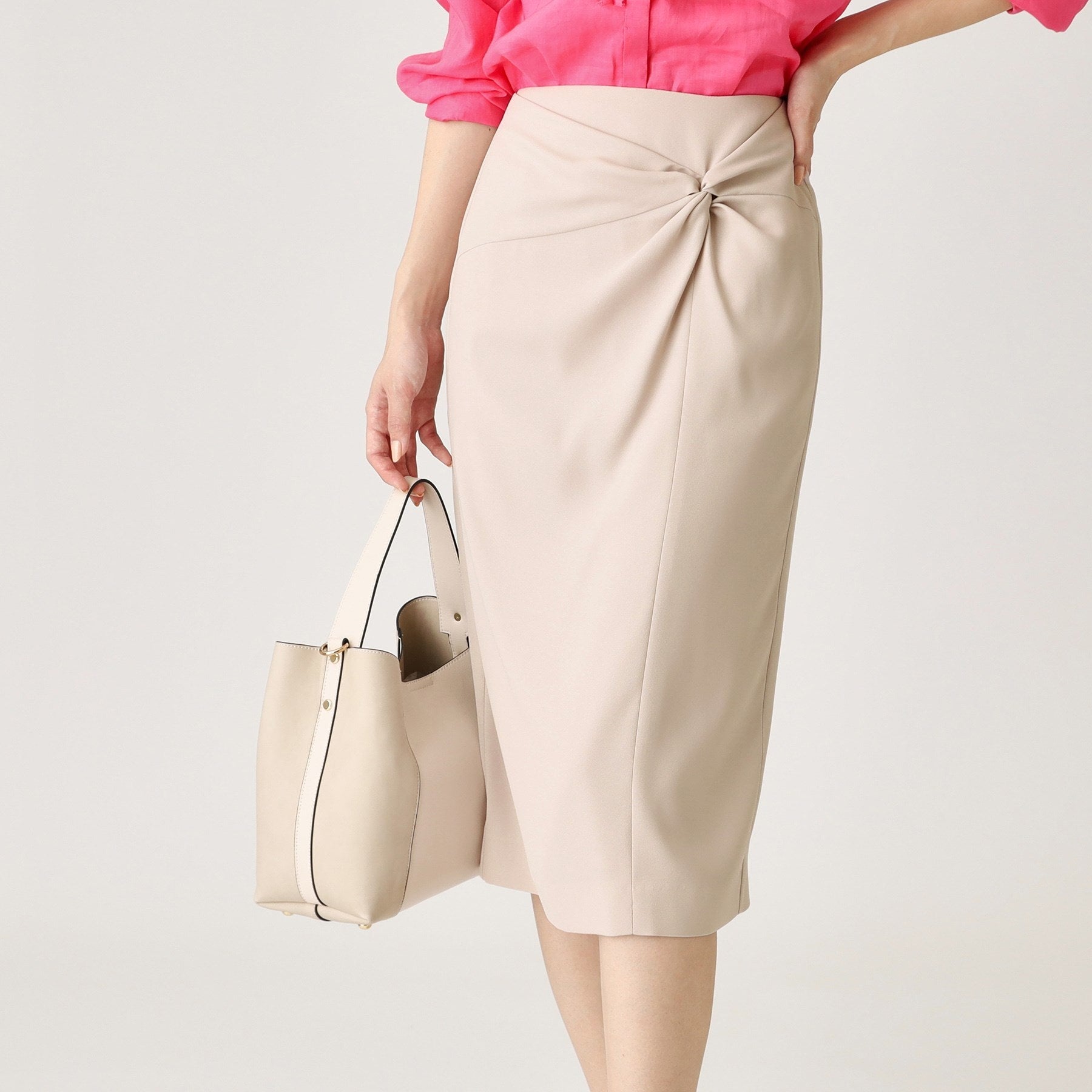 クードシャンス COUP DE CHANCE 【日本製】ドレープが美しい!ねじりデザインスカート (ブラック(019)) ブラック(019)