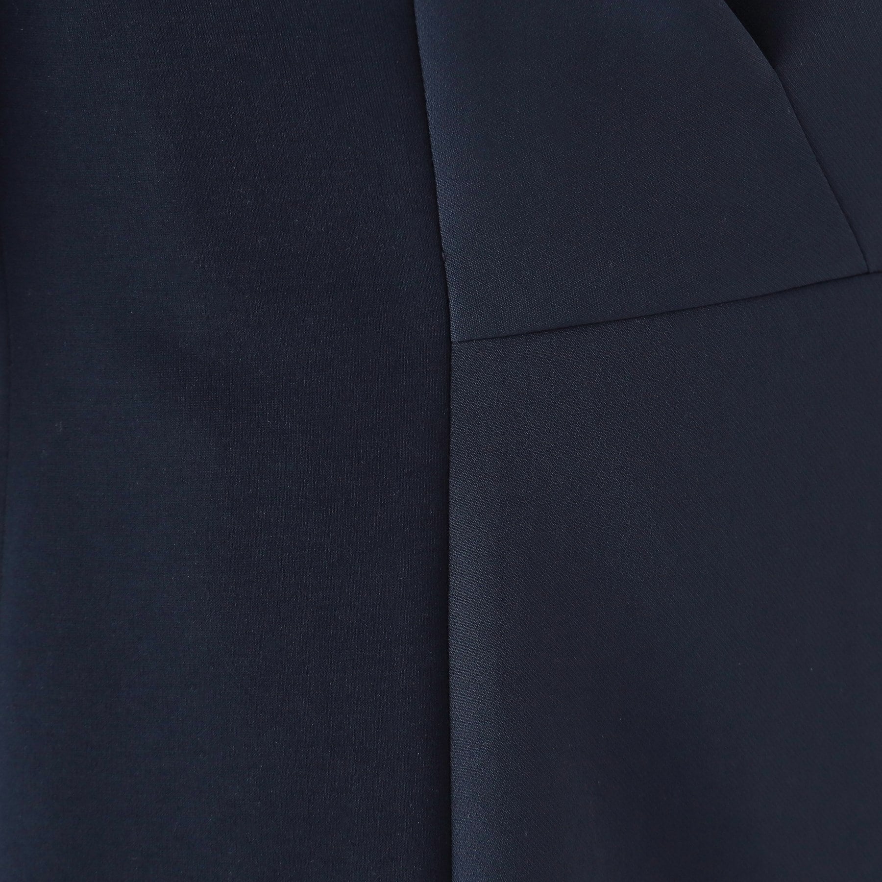 クードシャンス COUP DE CHANCE 【洗える/日本製/通勤/お出かけ】すっきりラインと着用感の良さを叶える配色使いワンピース (ネイビー(594)) ネイビー(594)