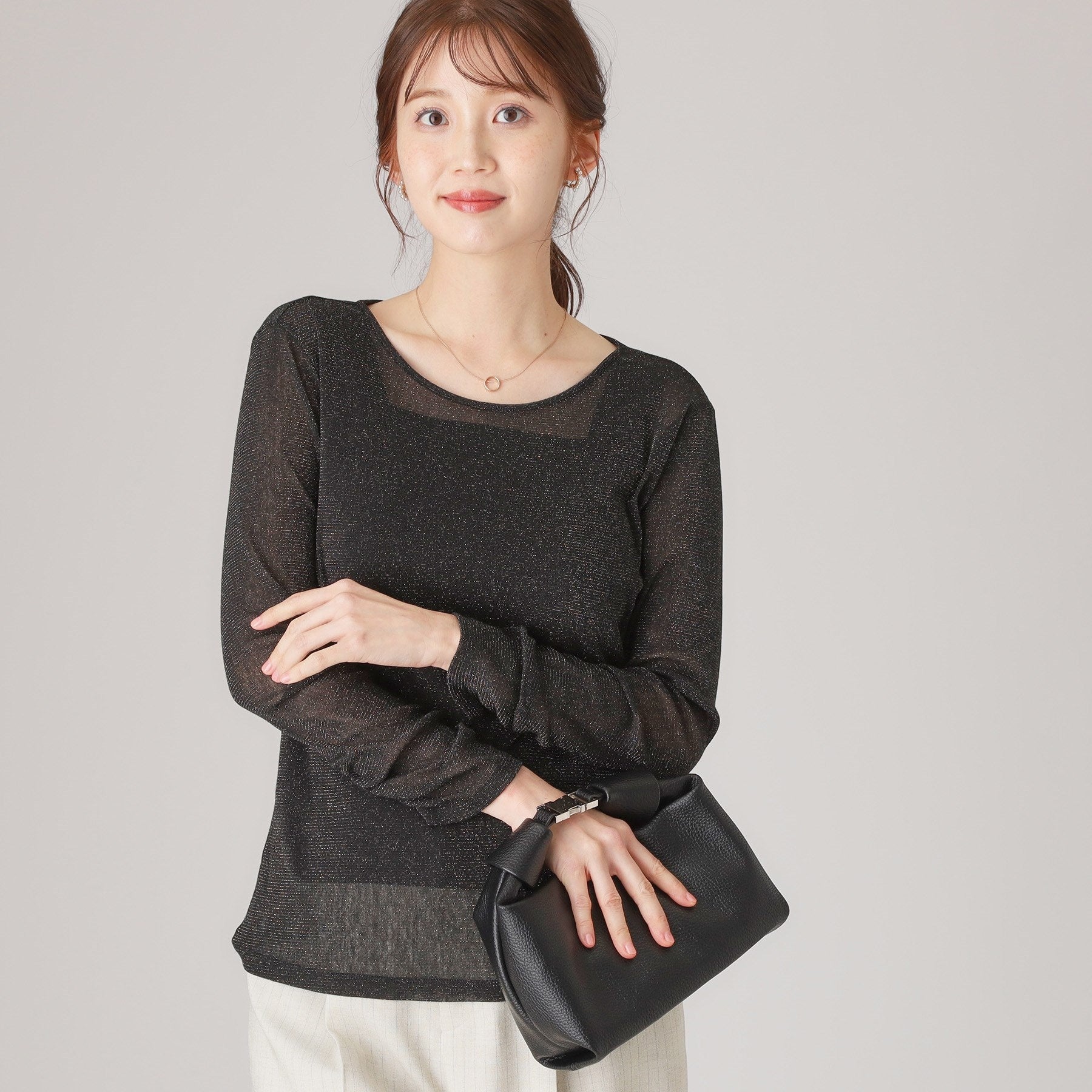 クードシャンス COUP DE CHANCE 【洗える/日本製/ジャケットイン/レイヤードスタイル】シアー感あるラメプルオーバー (ブラック(019)) ブラック(019)