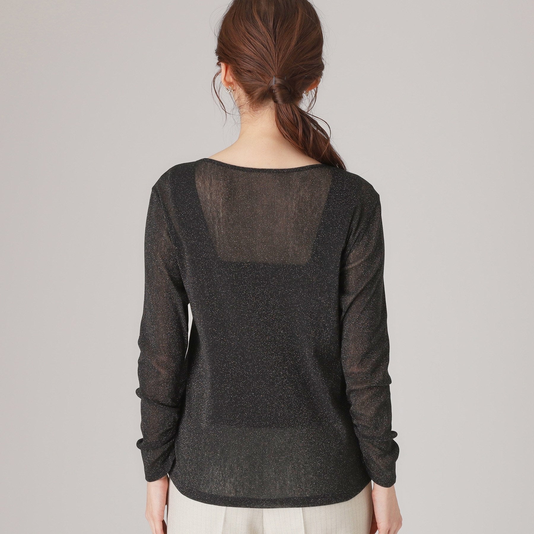 クードシャンス COUP DE CHANCE 【洗える/日本製/ジャケットイン/レイヤードスタイル】シアー感あるラメプルオーバー (ブラック(019)) ブラック(019)